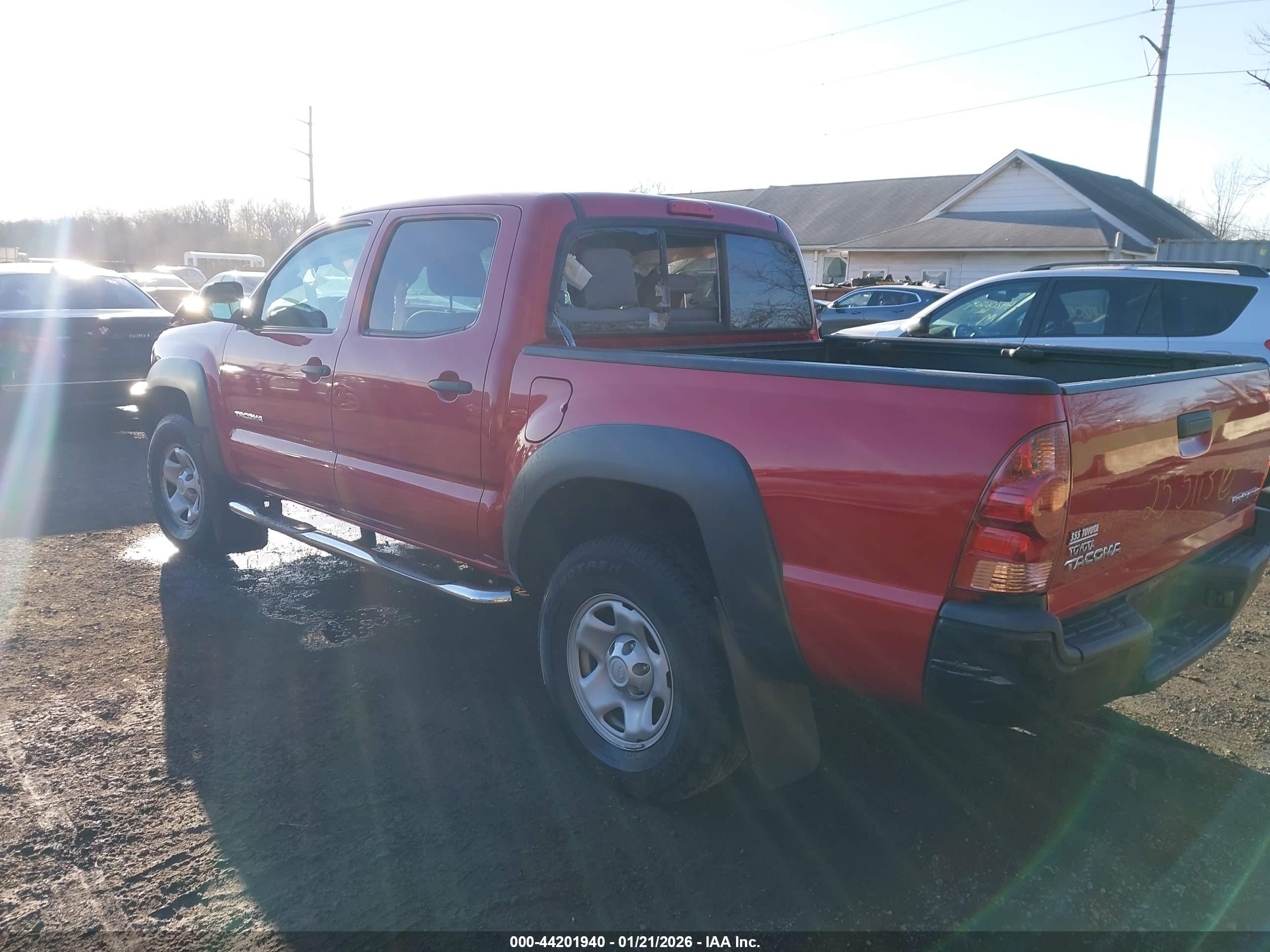 TOYOTA TACOMA image 3