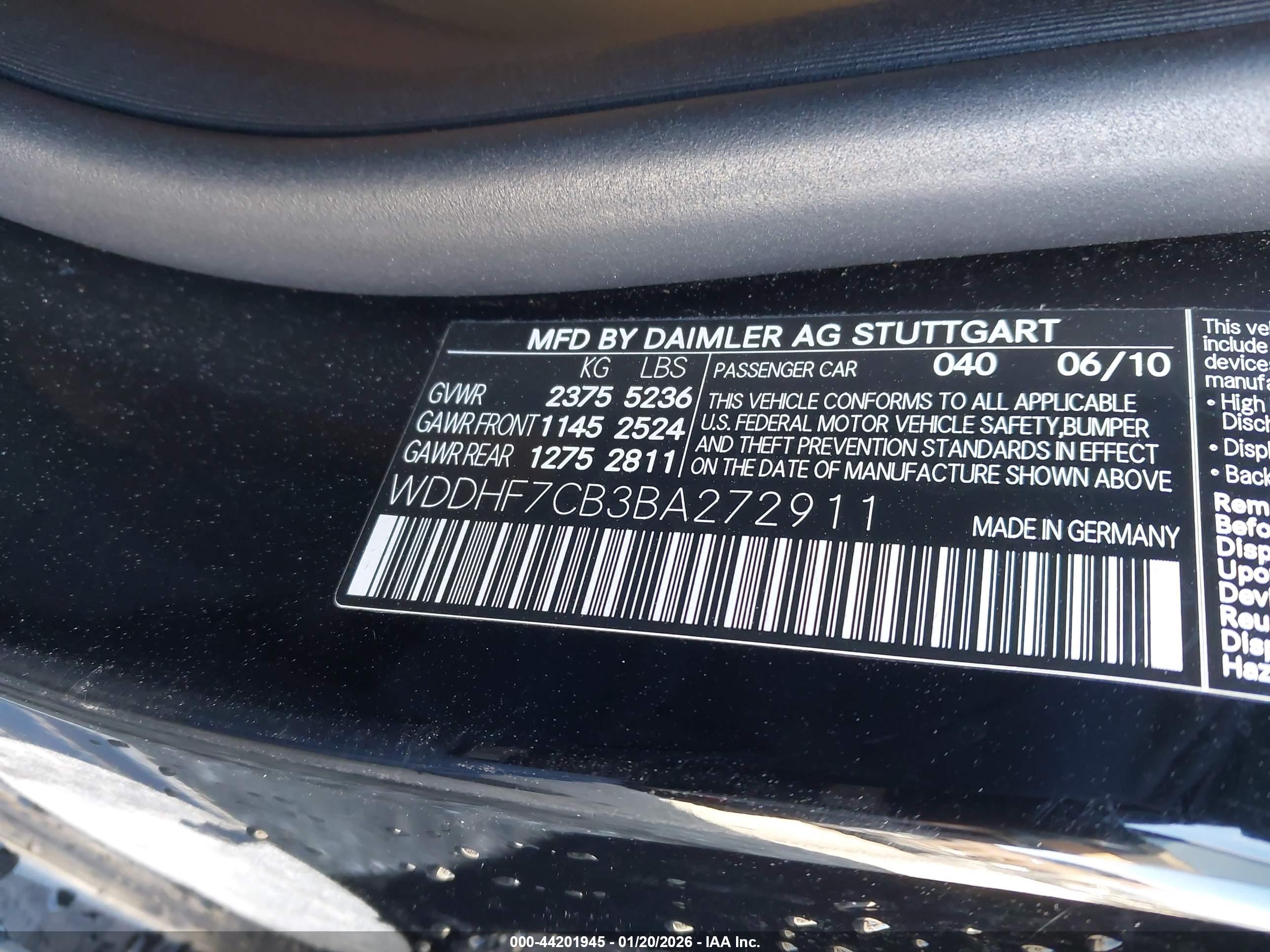 MERCEDES-BENZ E image 9