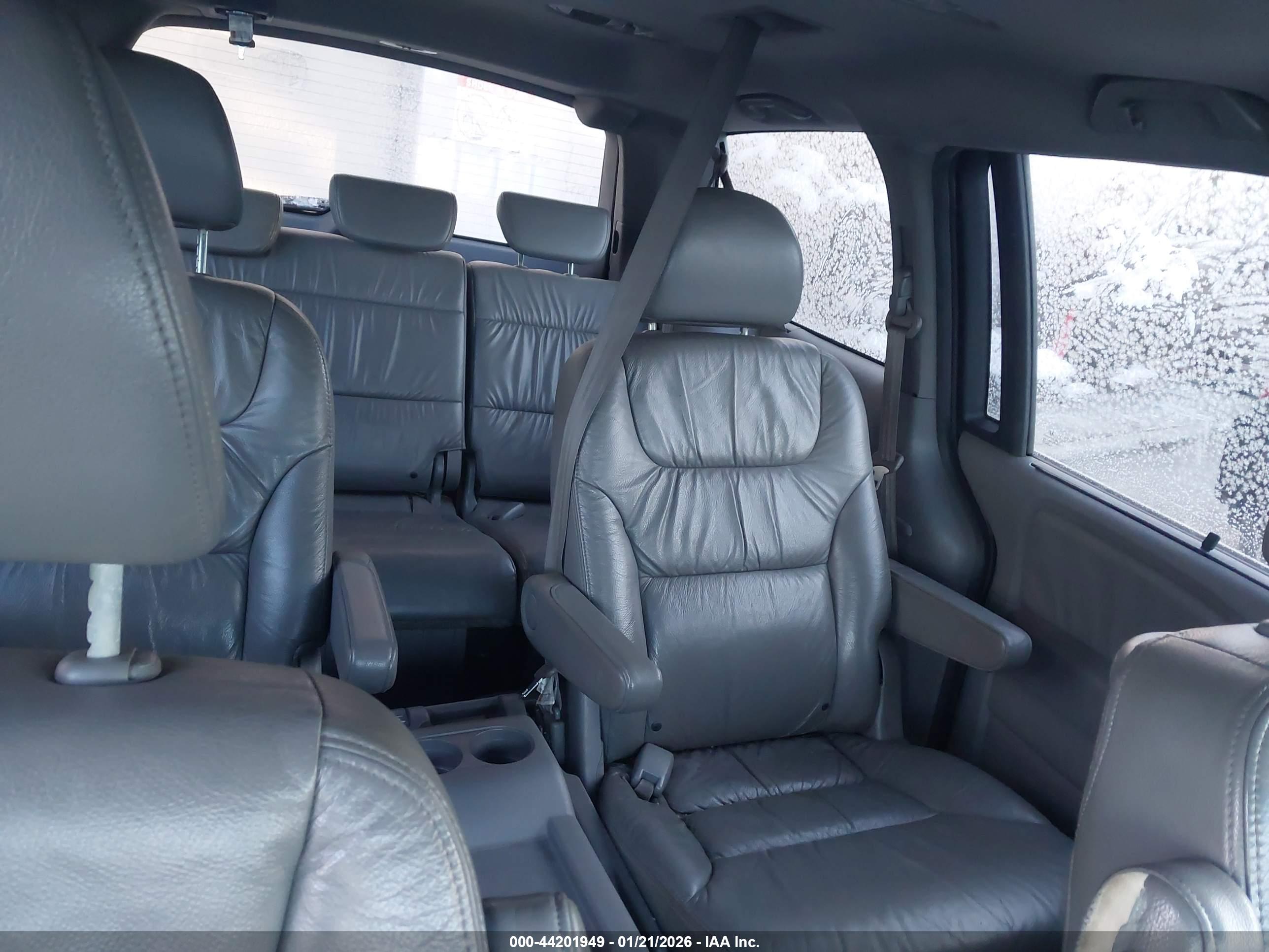 HONDA ODYSSEY image 8