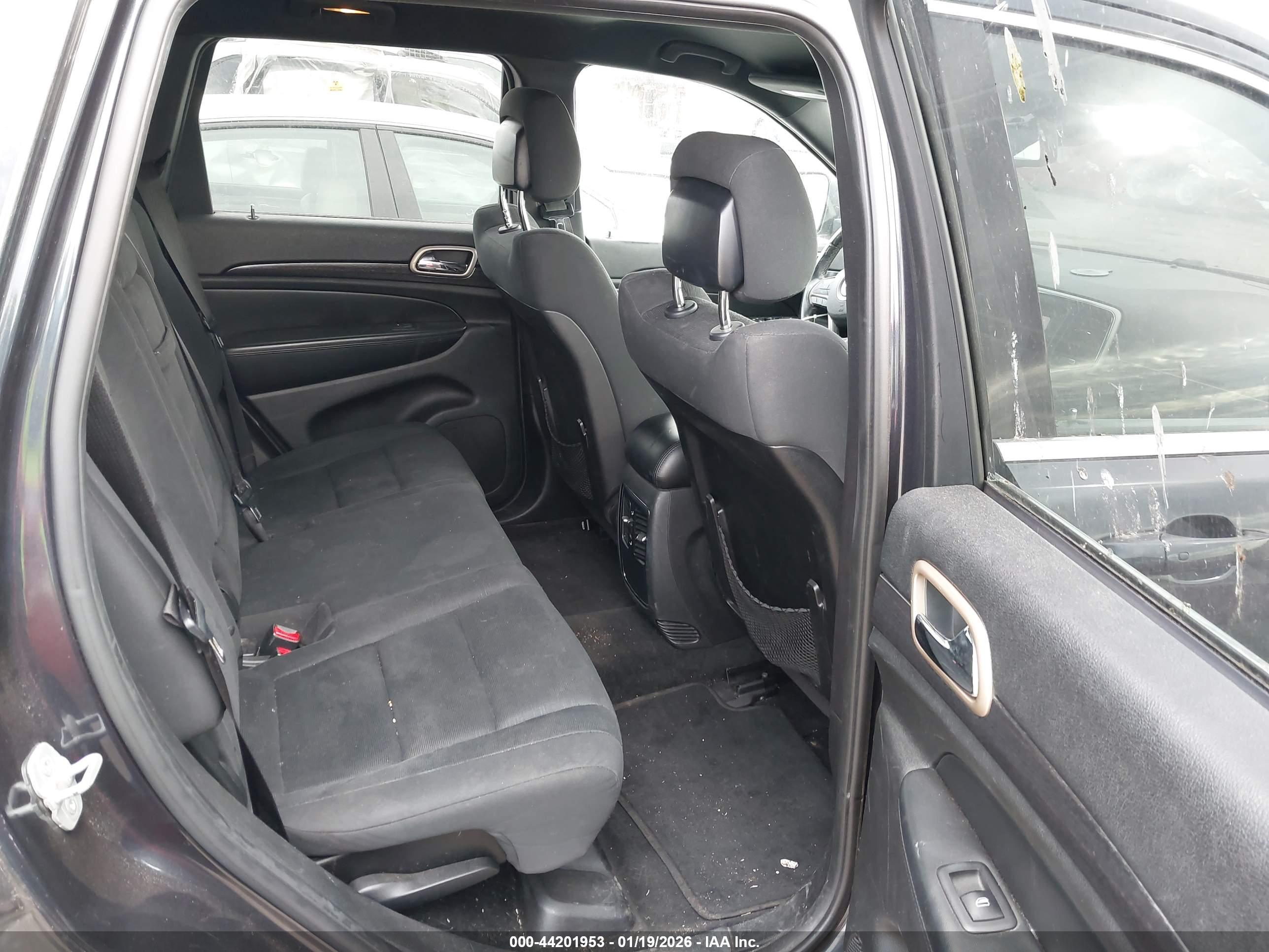 JEEP GRAND image 8