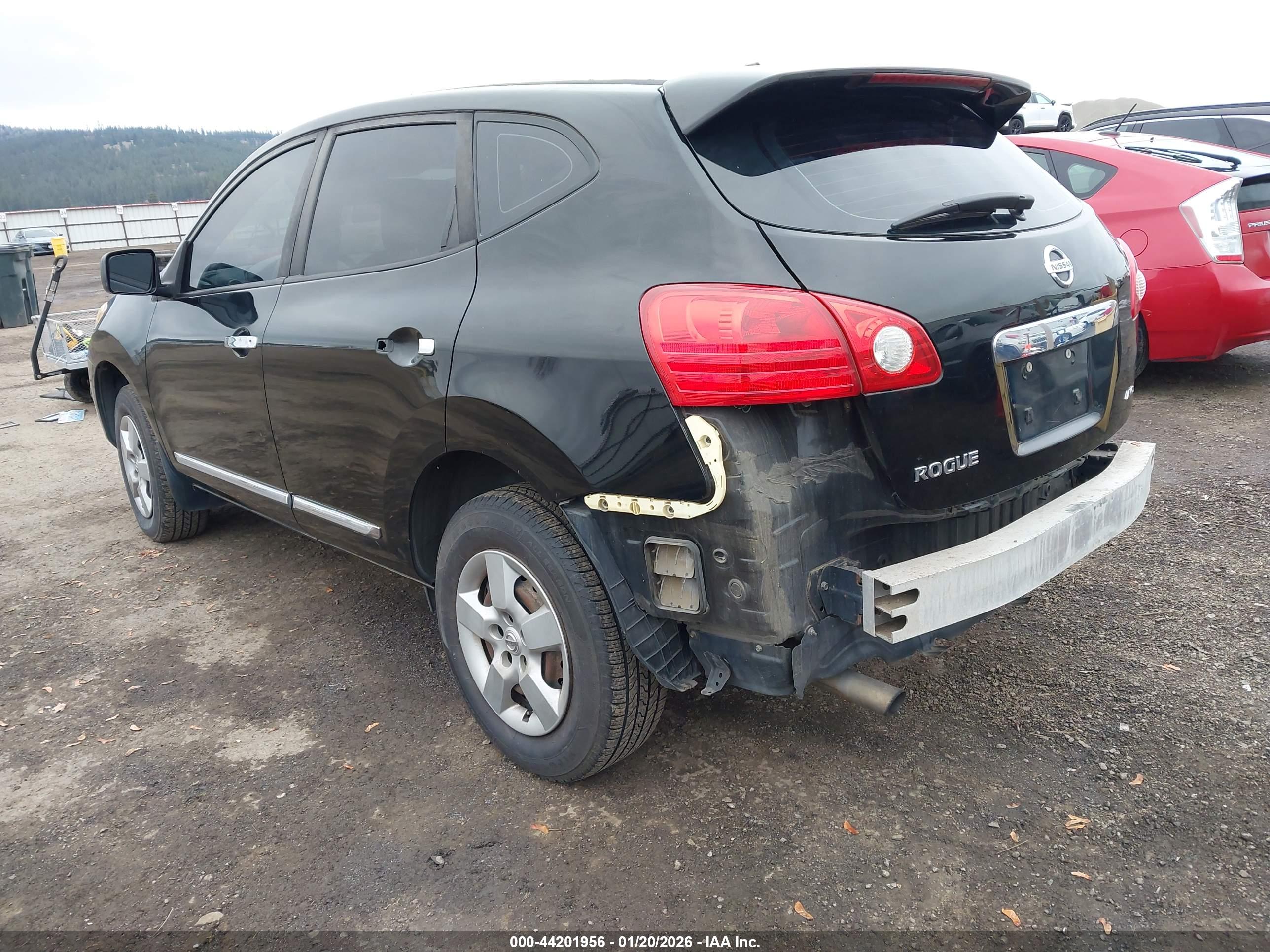 NISSAN ROGUE image 3