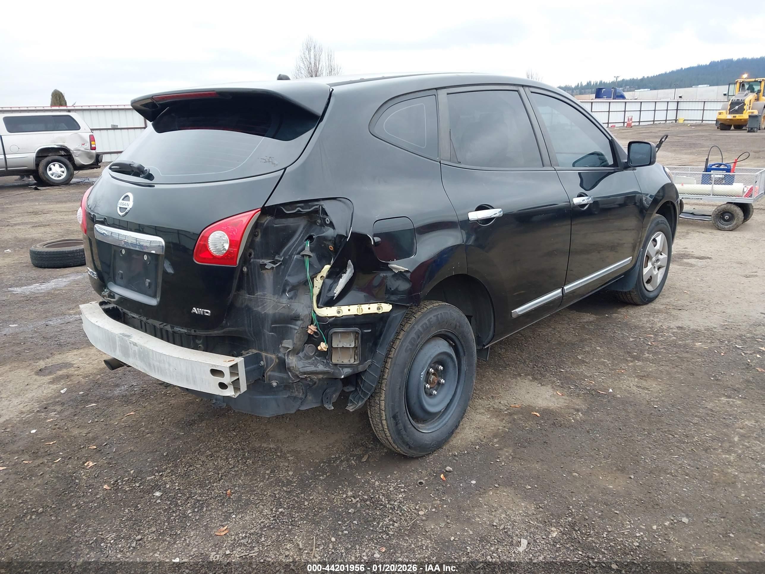 NISSAN ROGUE image 4