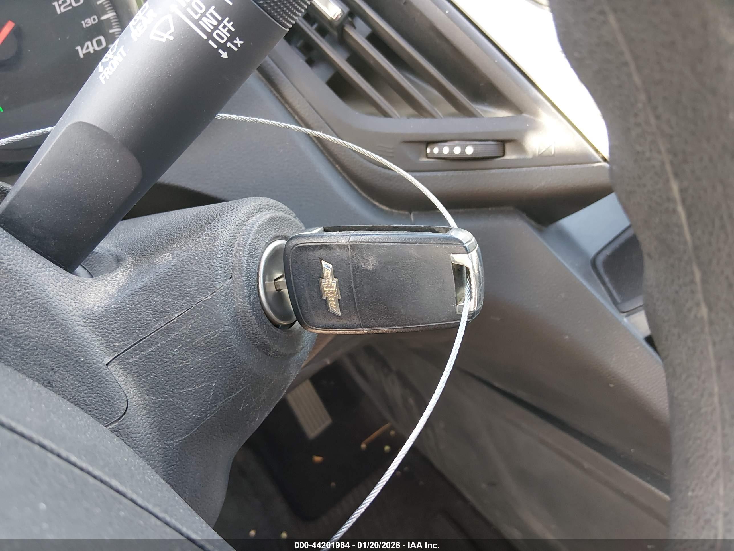 CHEVROLET EQUINOX image 11