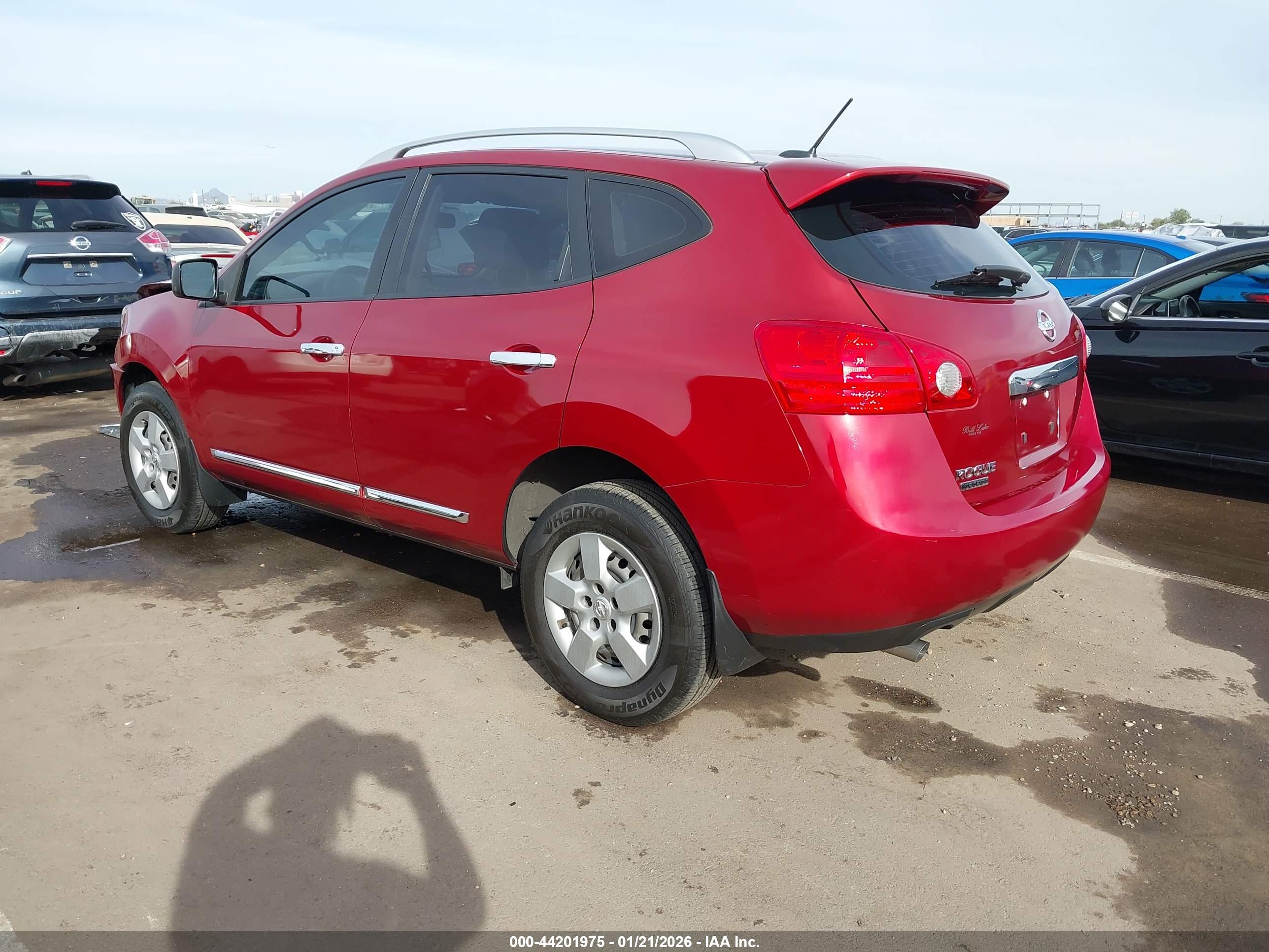 NISSAN ROGUE image 3