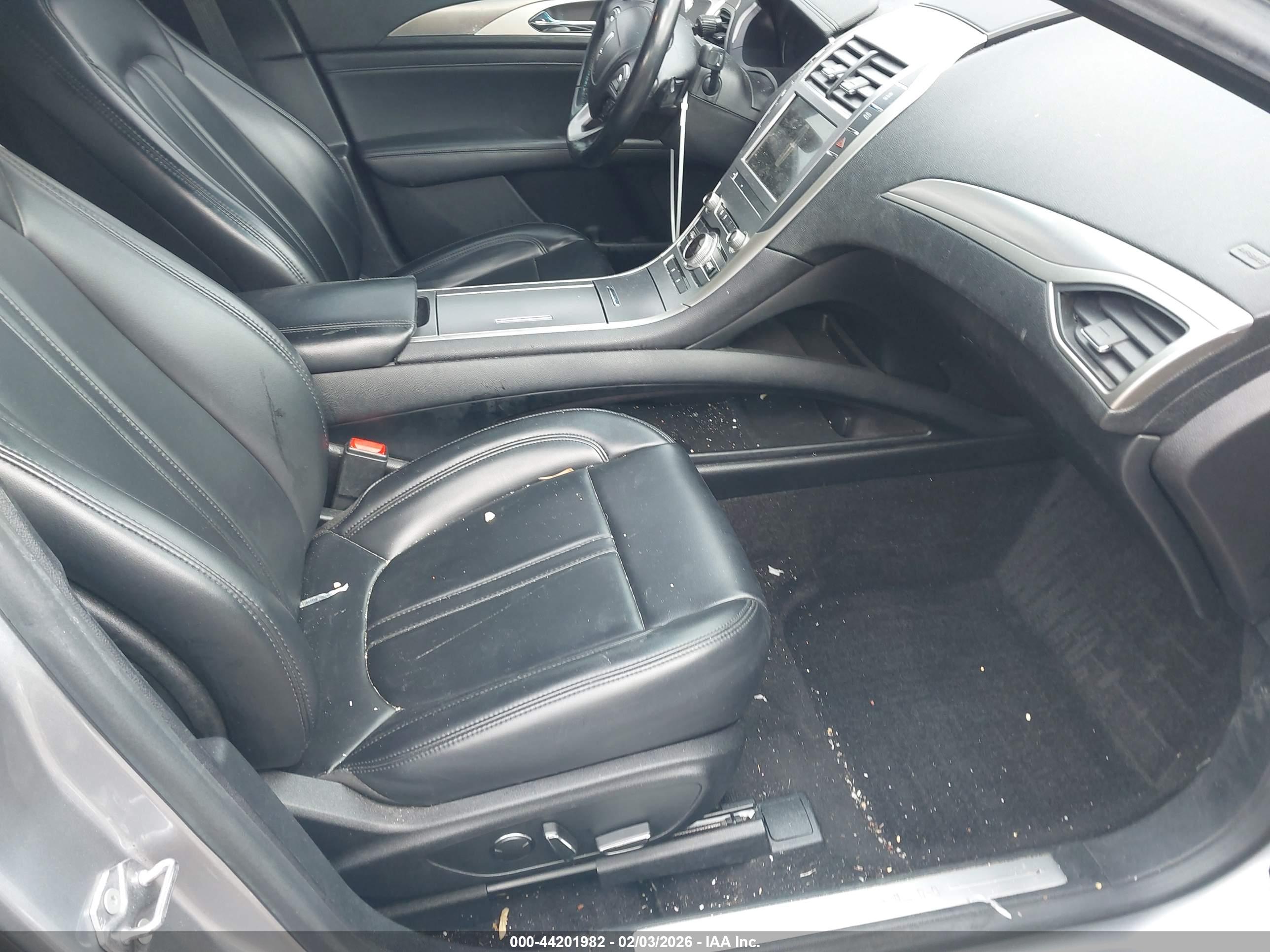 LINCOLN MKZ image 5