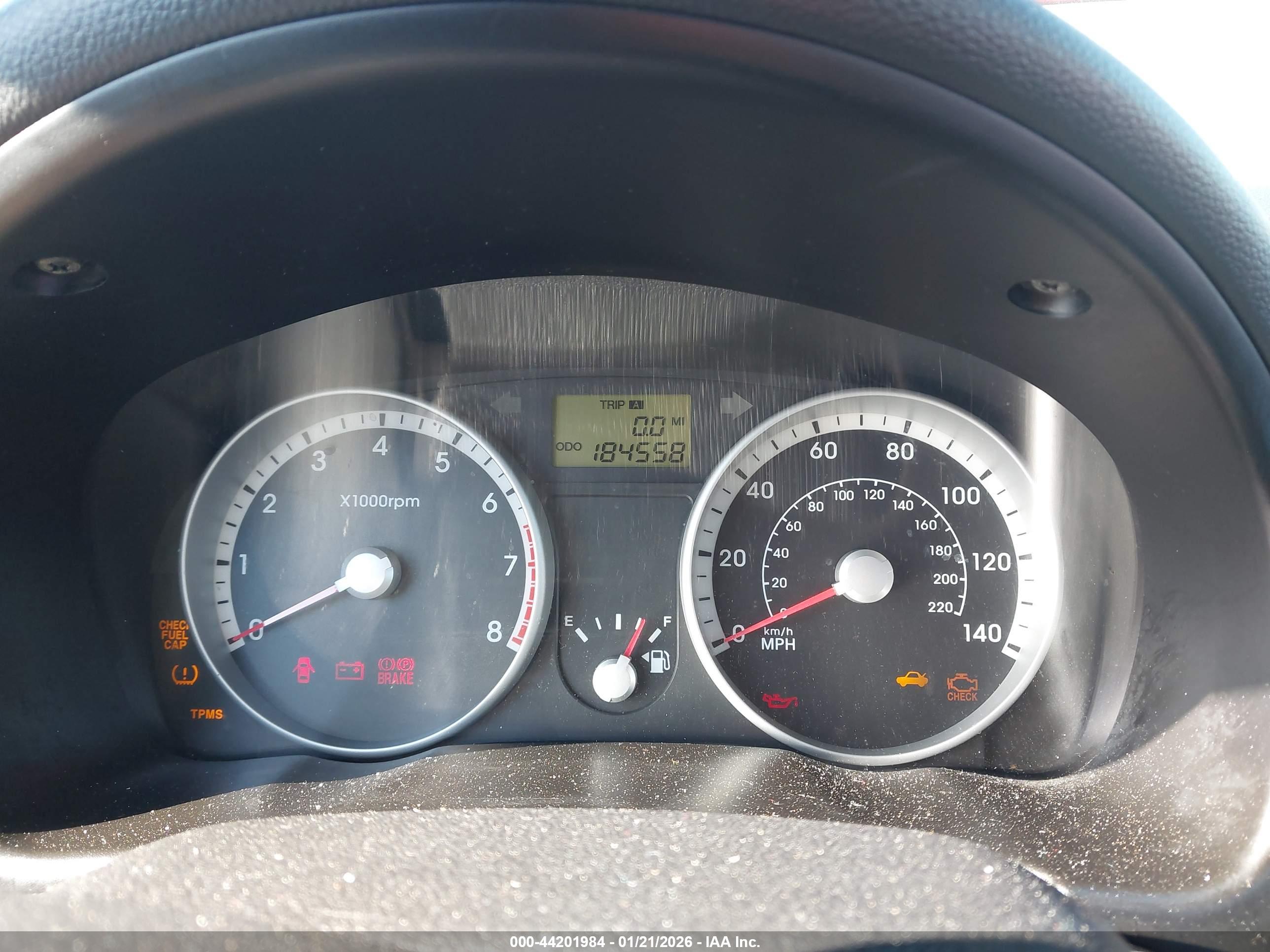 HYUNDAI ACCENT image 7