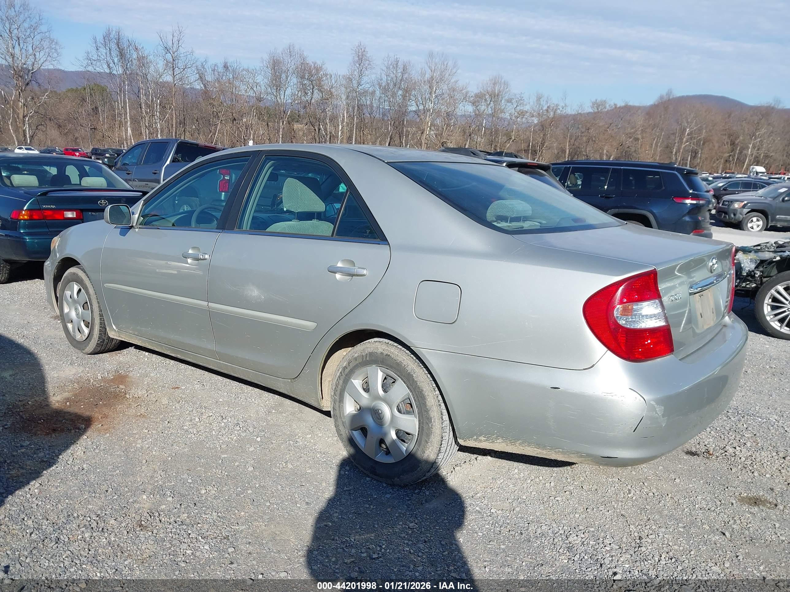 TOYOTA CAMRY image 6