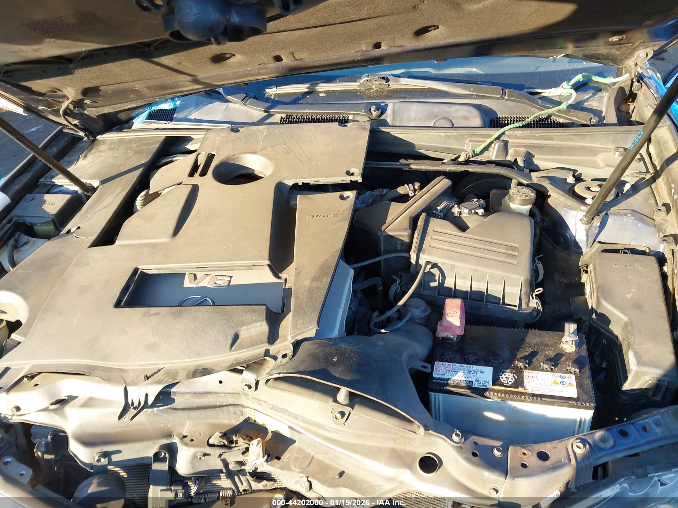 LEXUS ES image 10