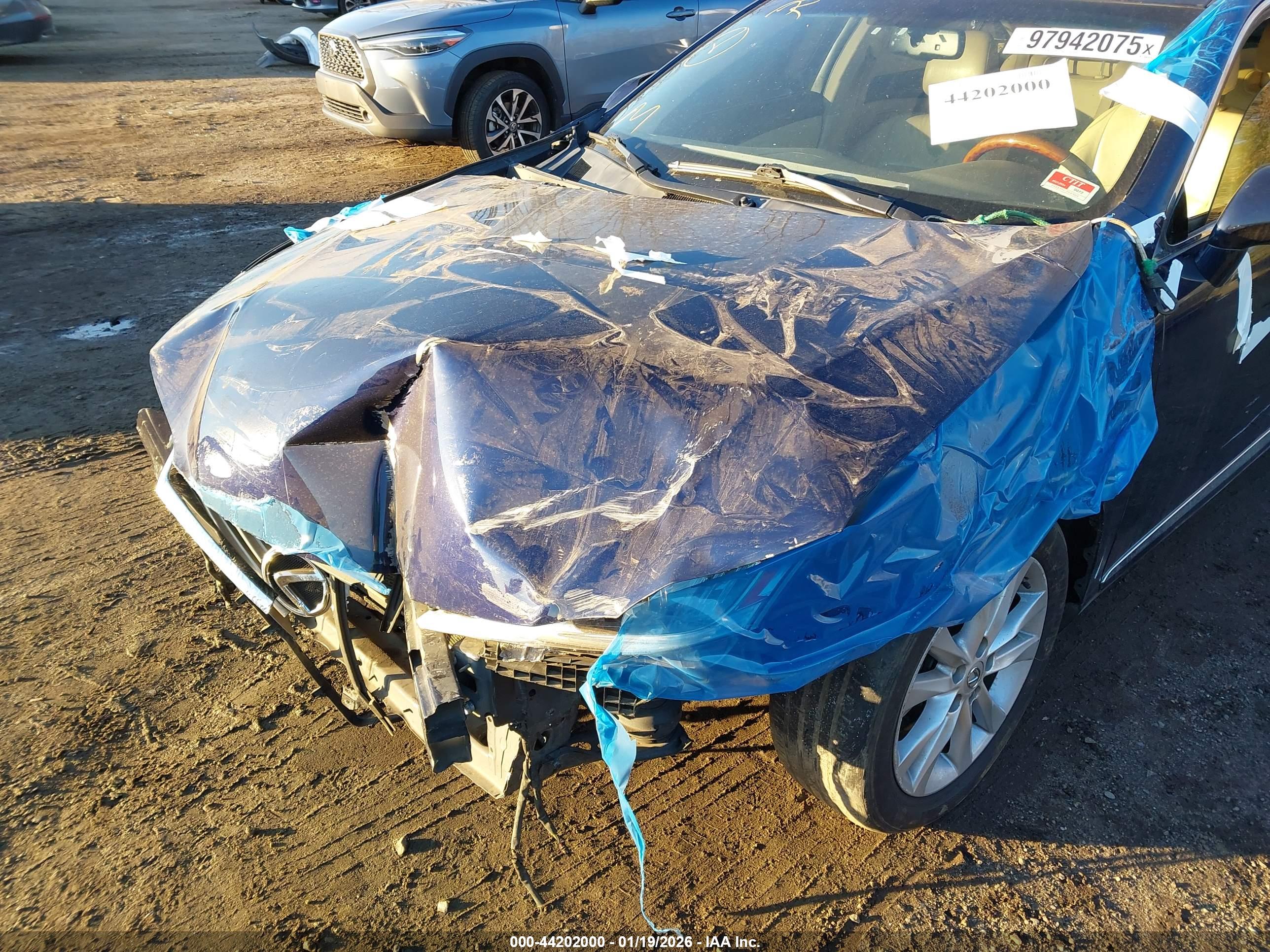 LEXUS ES image 6