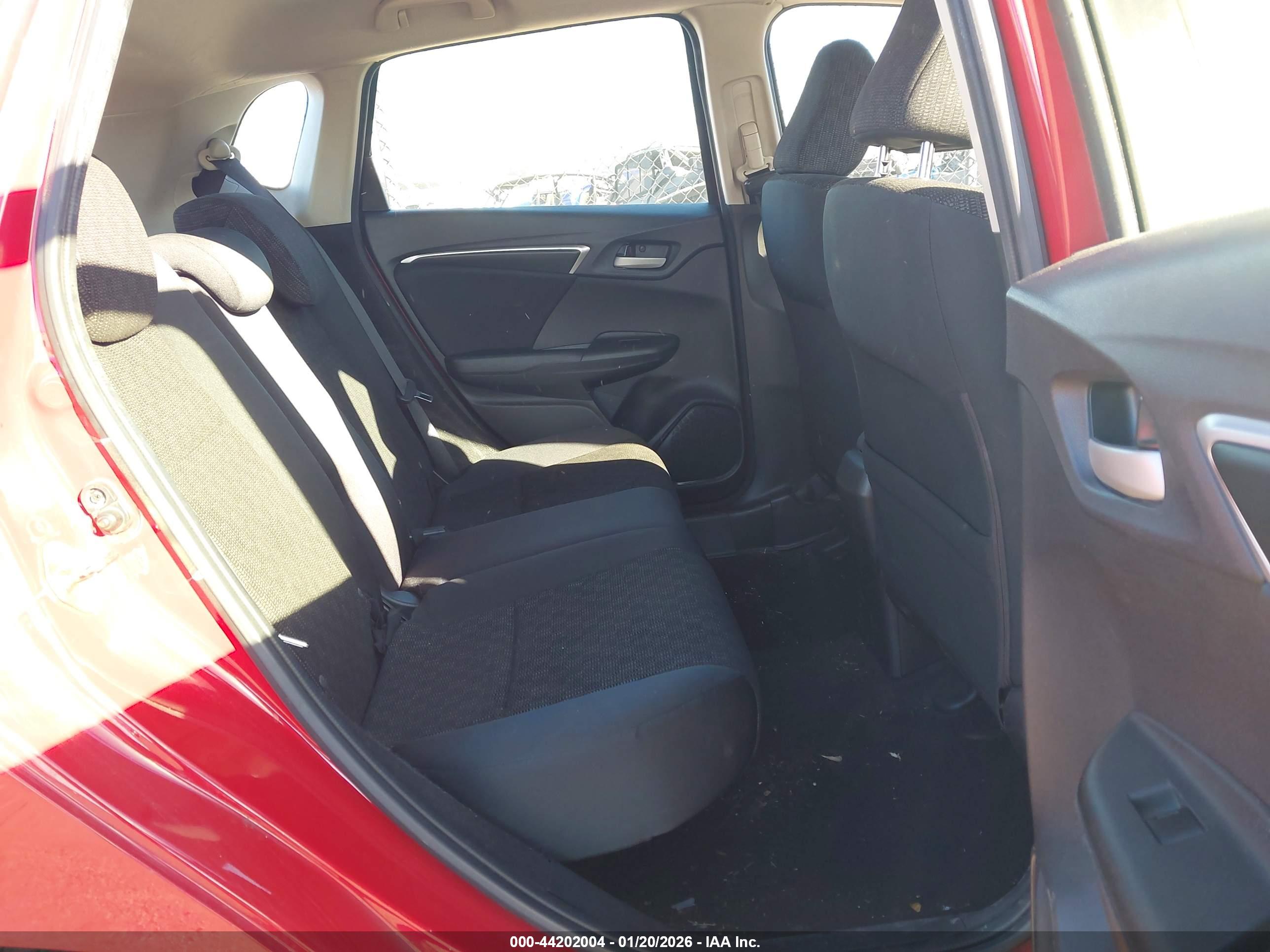 HONDA FIT image 8