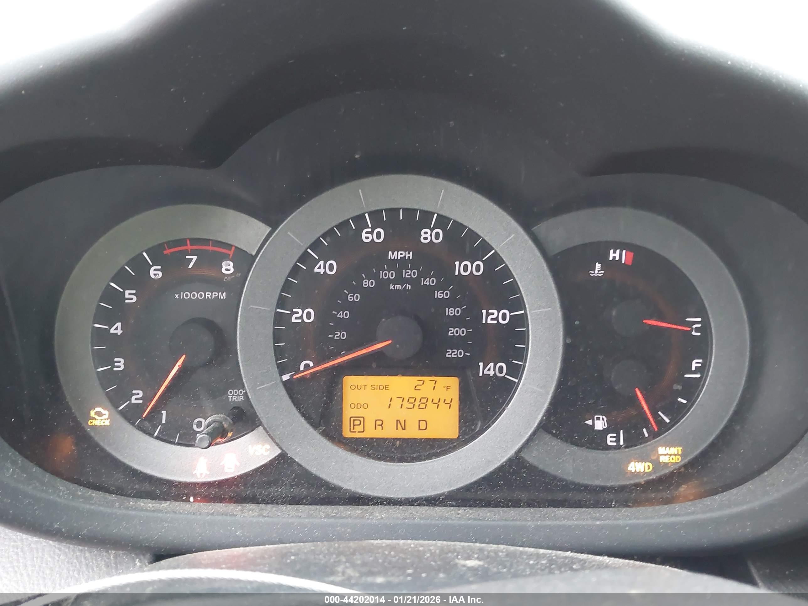 TOYOTA RAV4 image 7