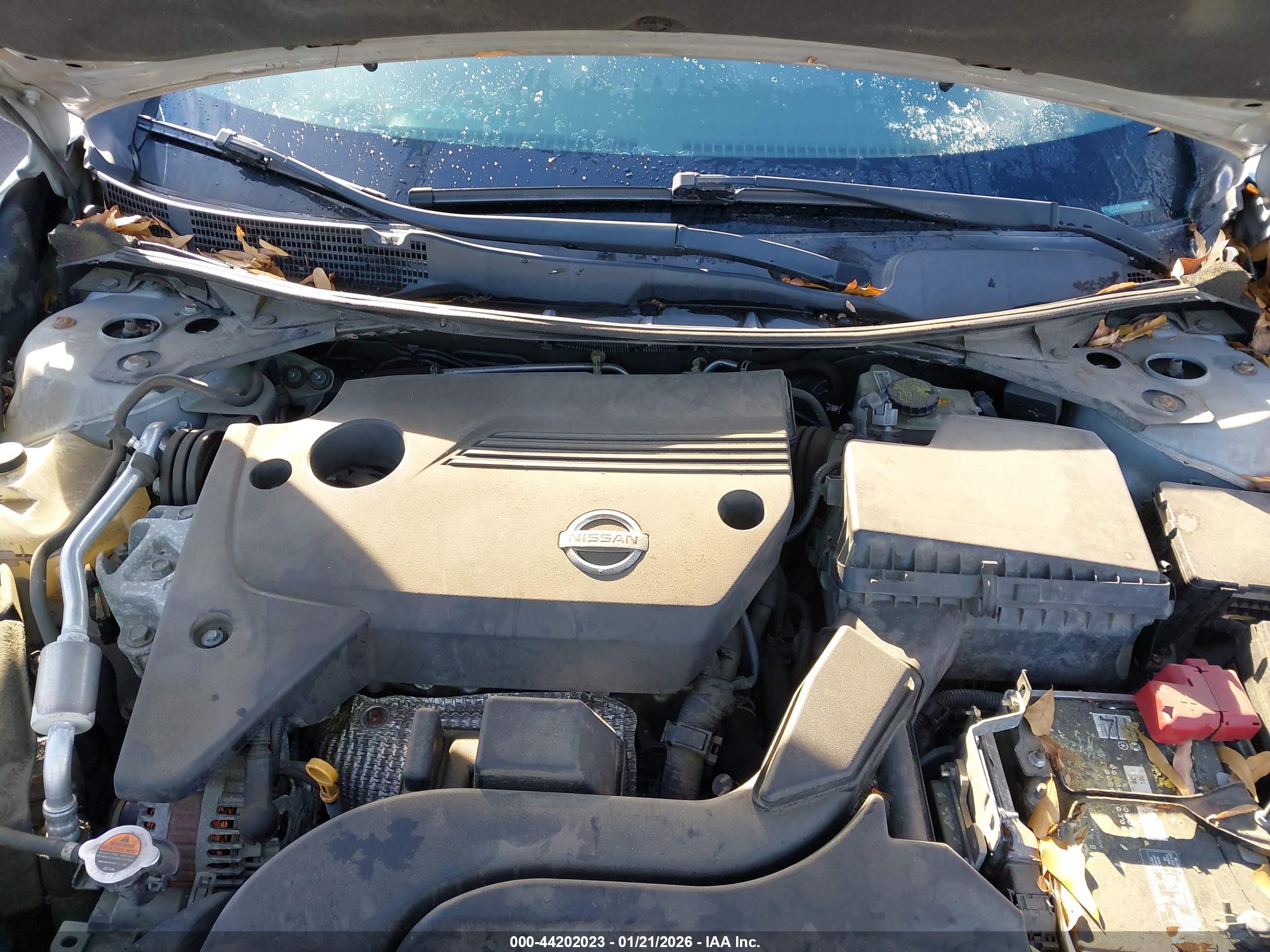 NISSAN ALTIMA image 10