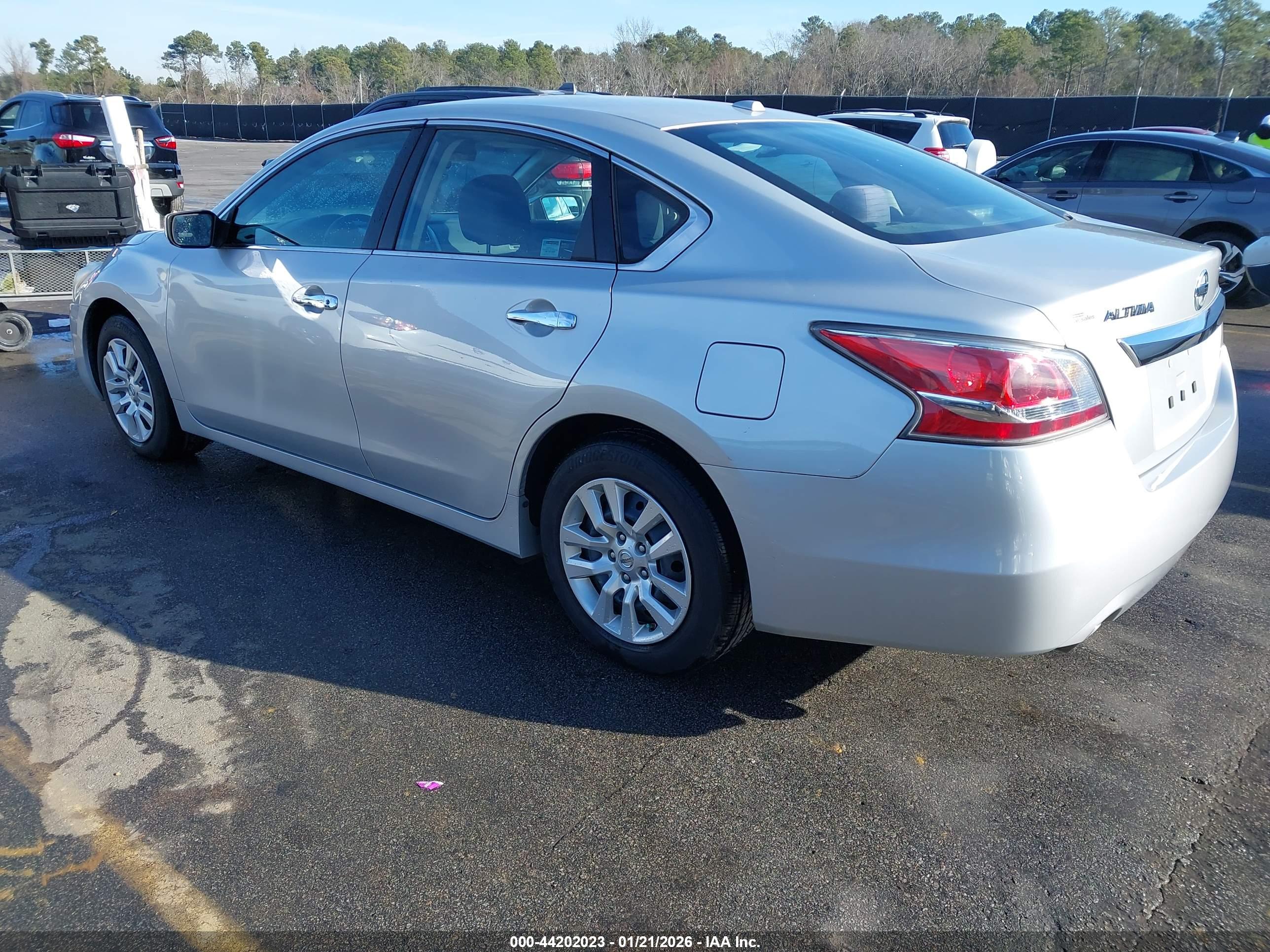 NISSAN ALTIMA image 3