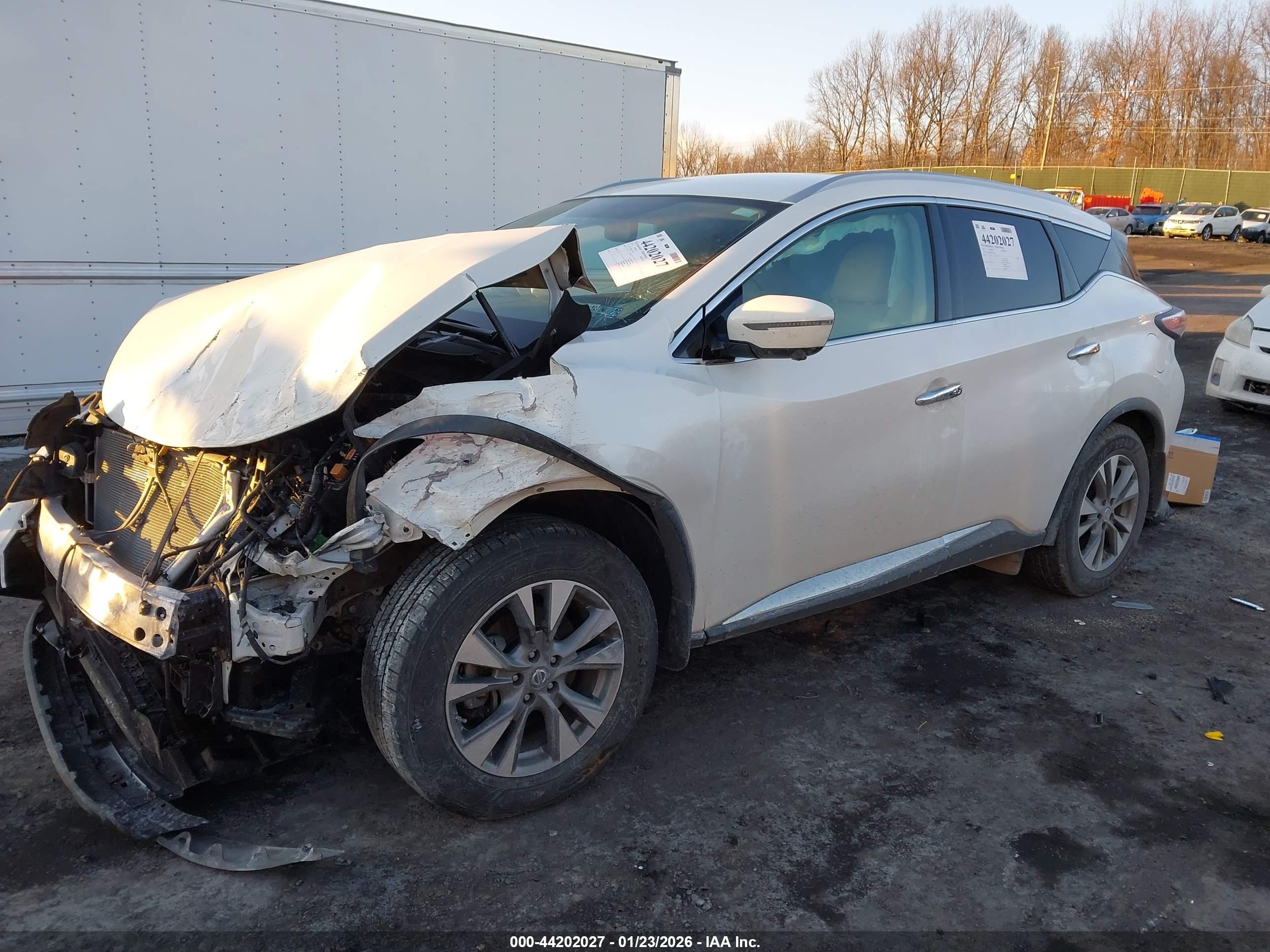 NISSAN MURANO image 2