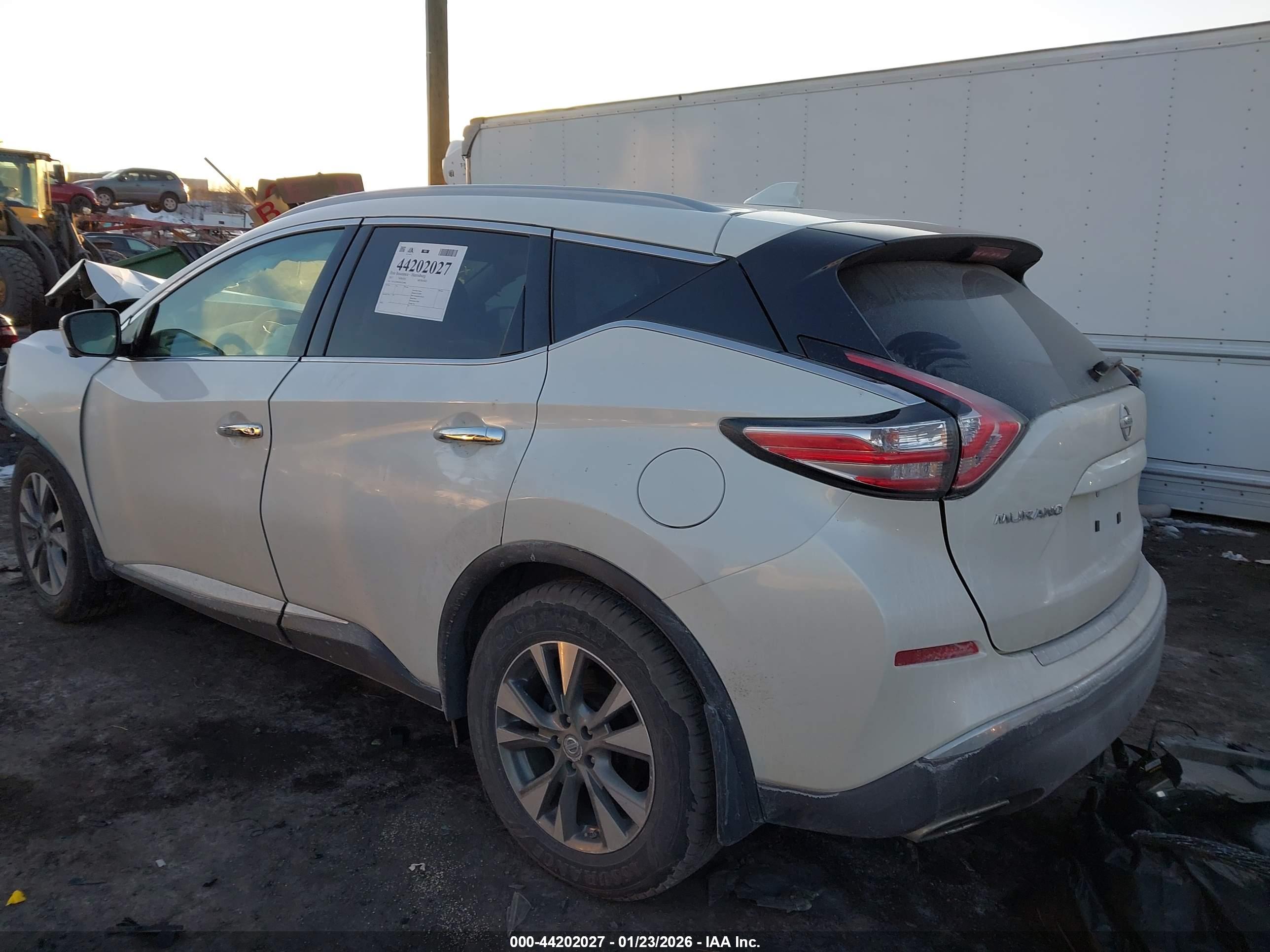 NISSAN MURANO image 3