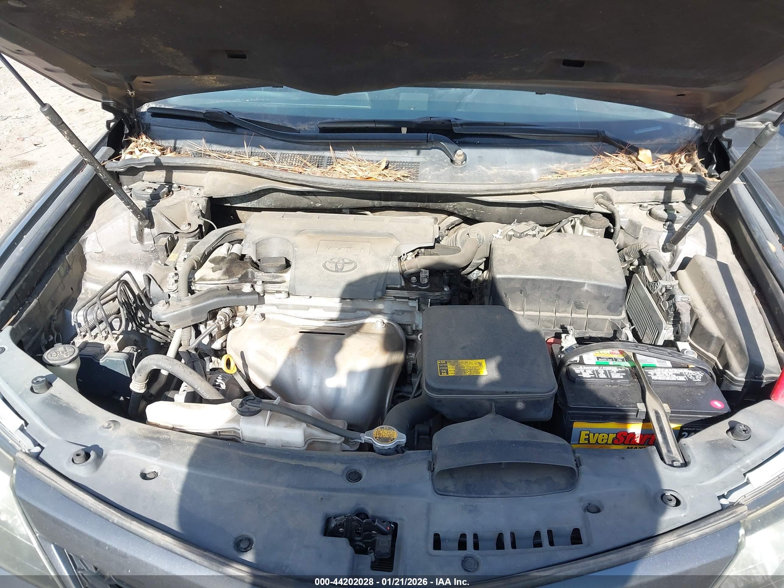 TOYOTA CAMRY image 10
