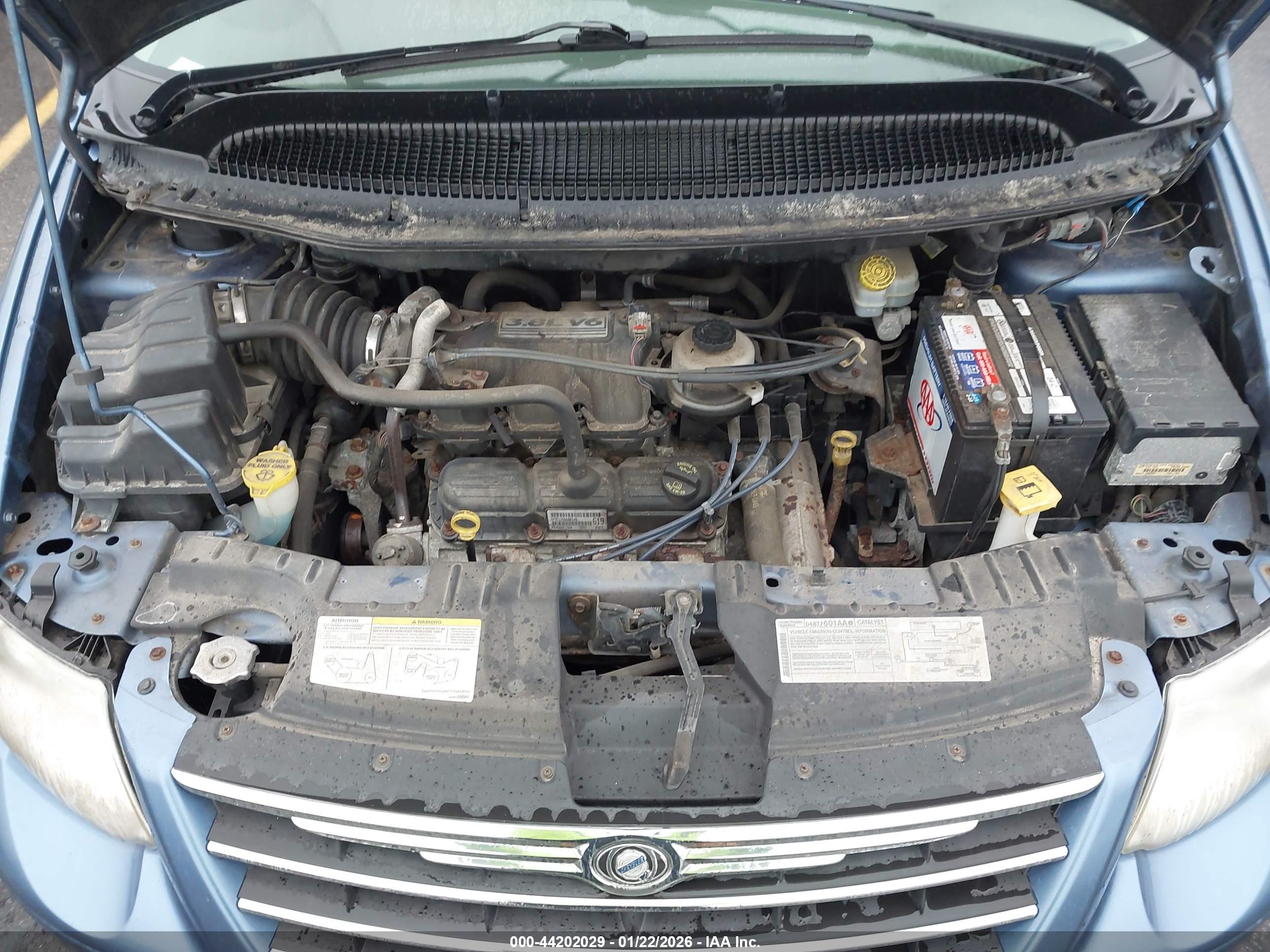 CHRYSLER TOWN image 10