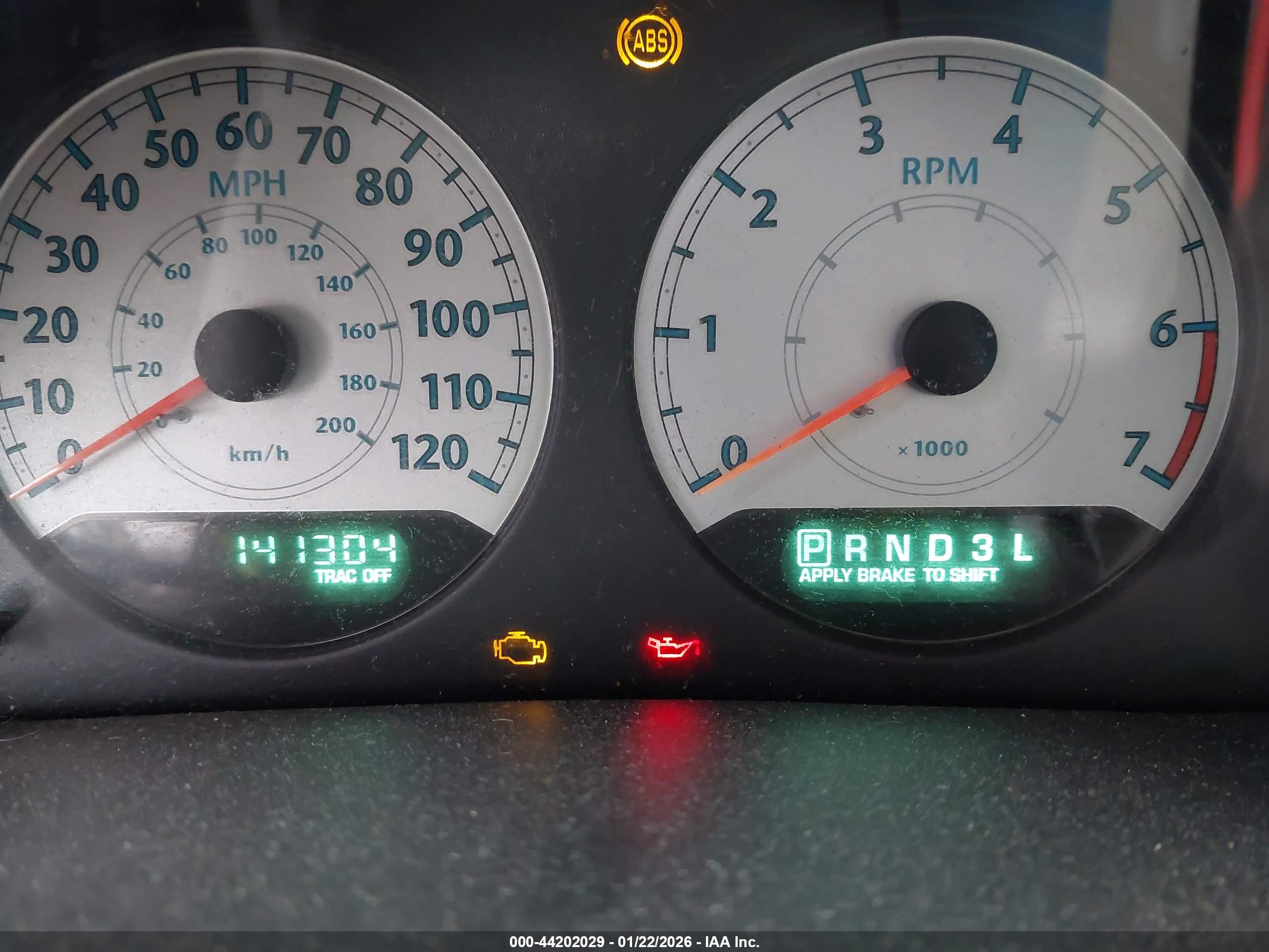 CHRYSLER TOWN image 7
