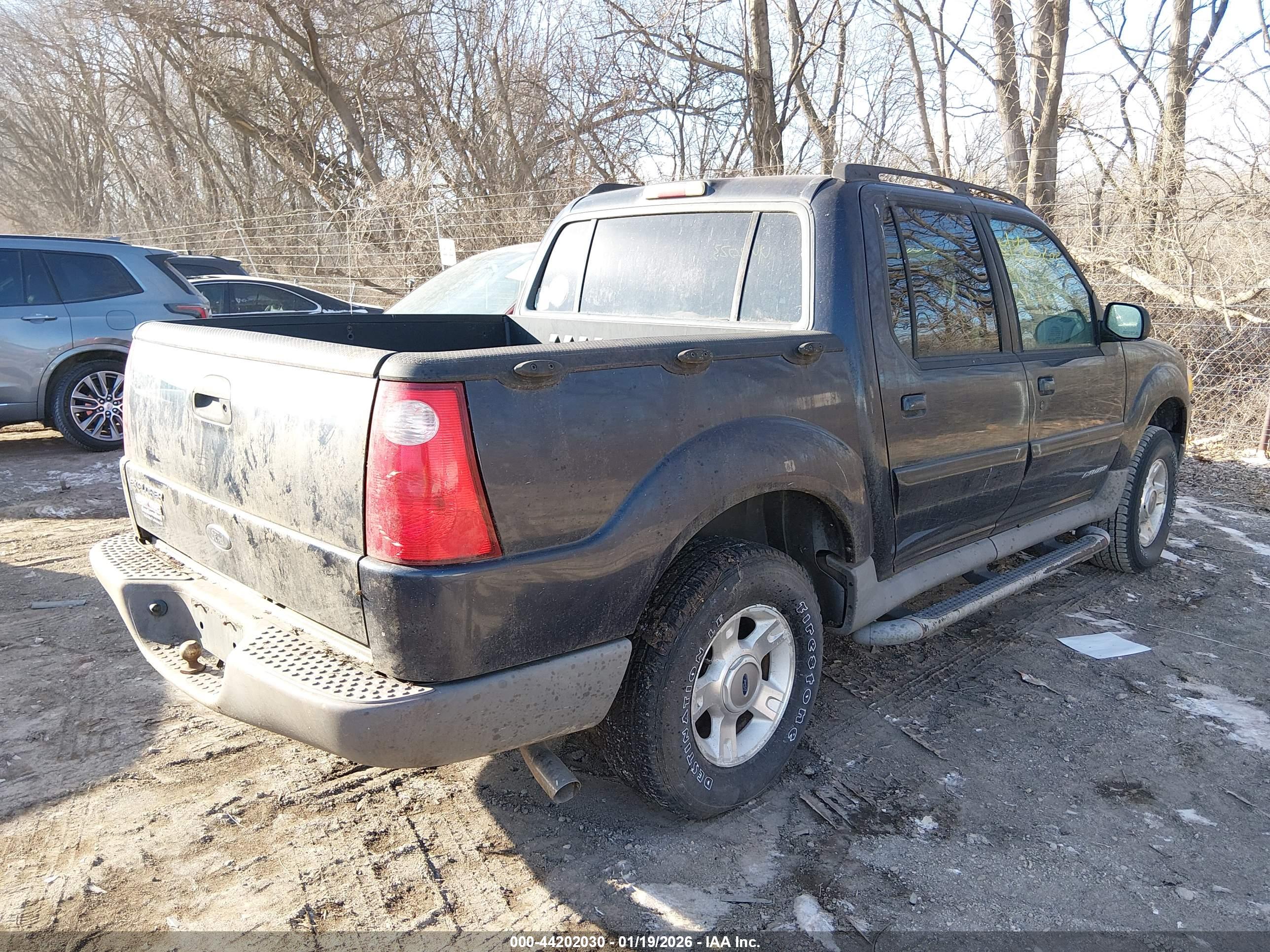 FORD EXPLORER image 4