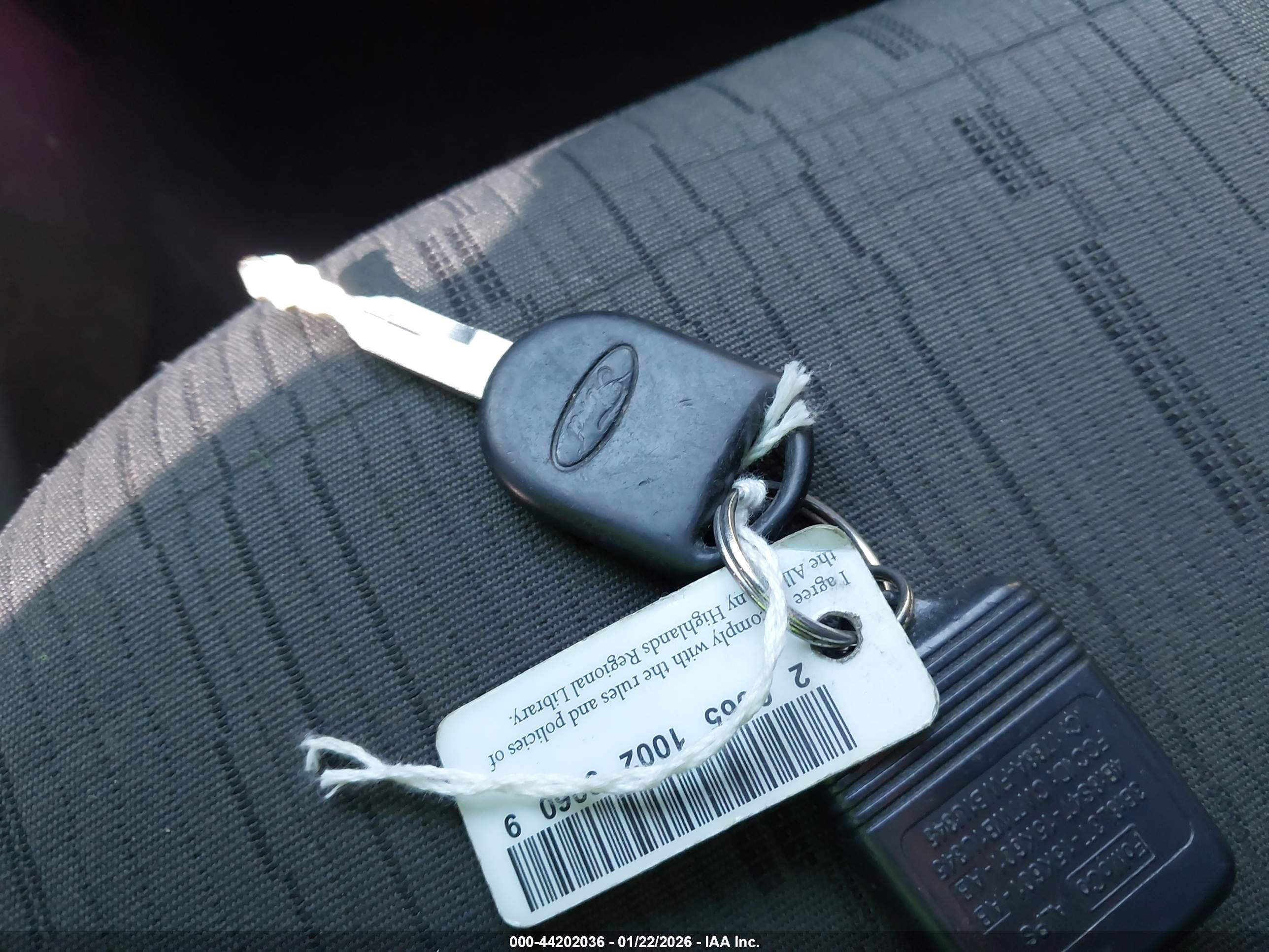 FORD FOCUS image 11