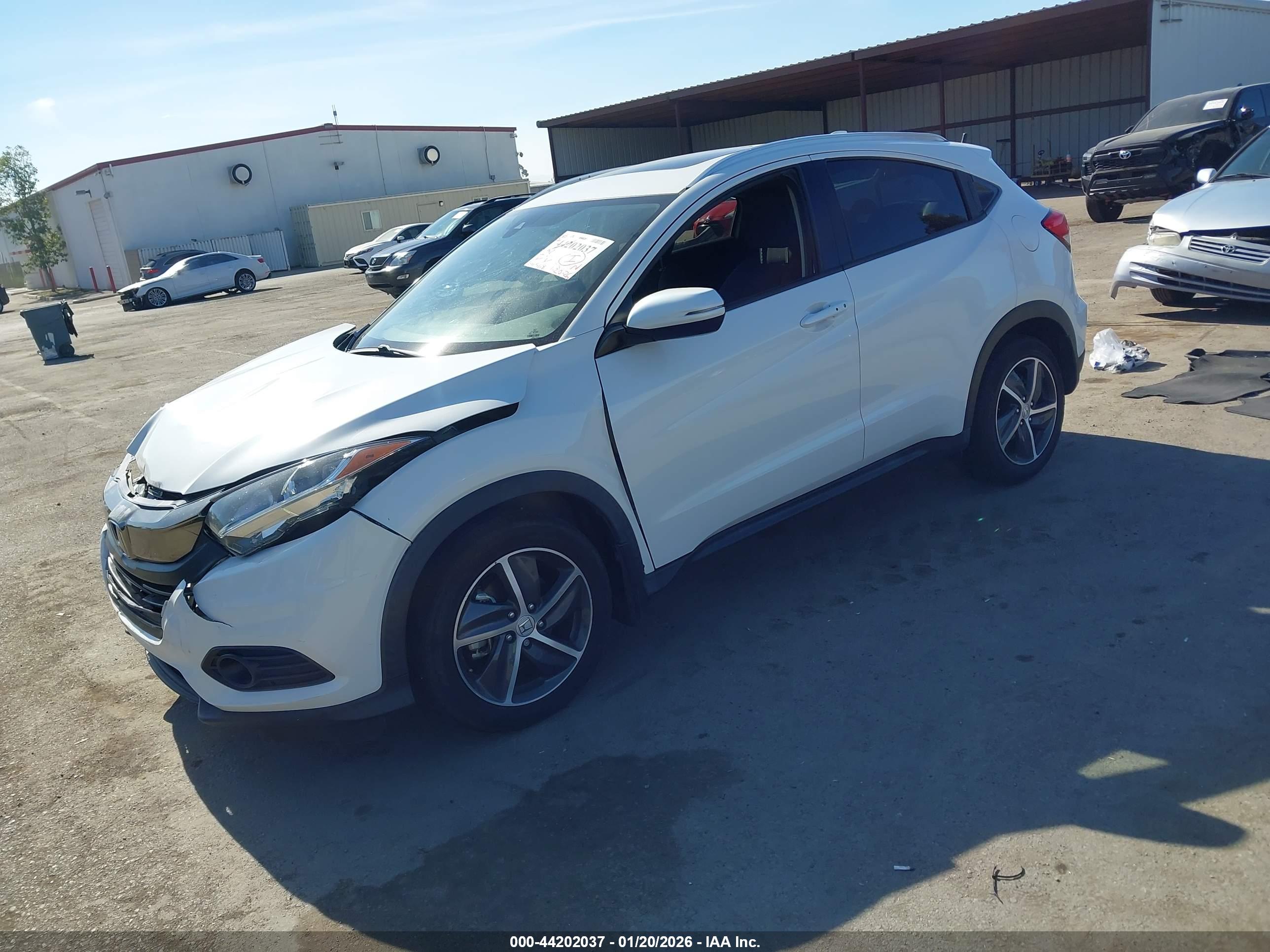 HONDA HR-V image 2
