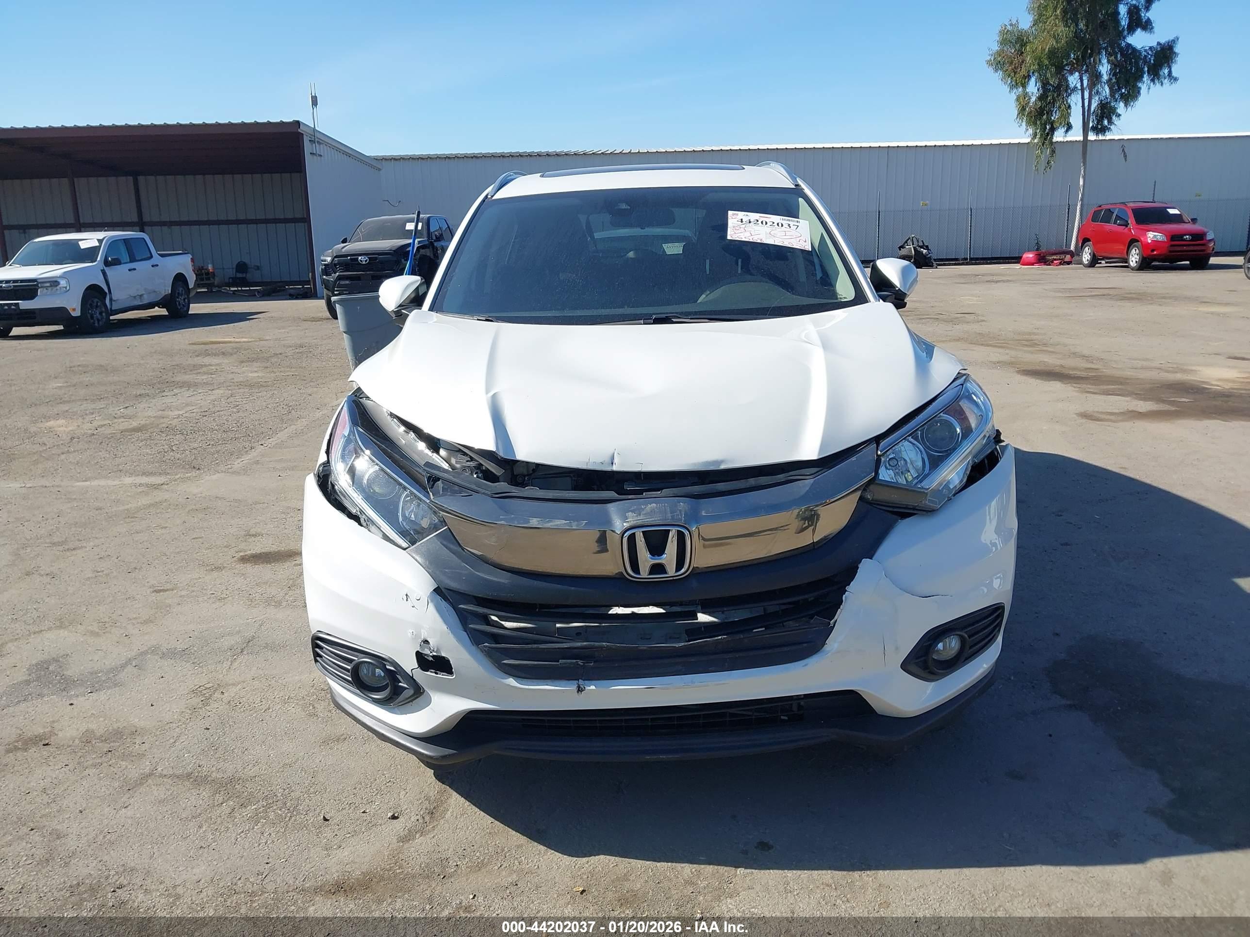 HONDA HR-V image 6