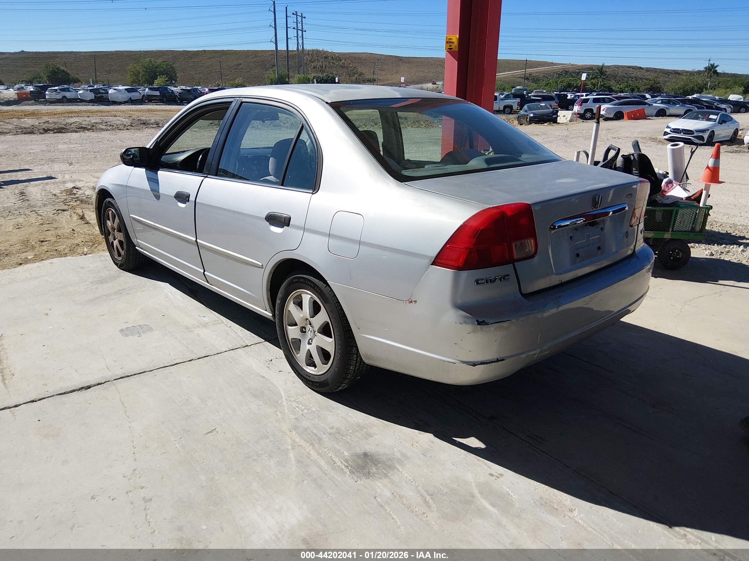HONDA CIVIC image 3