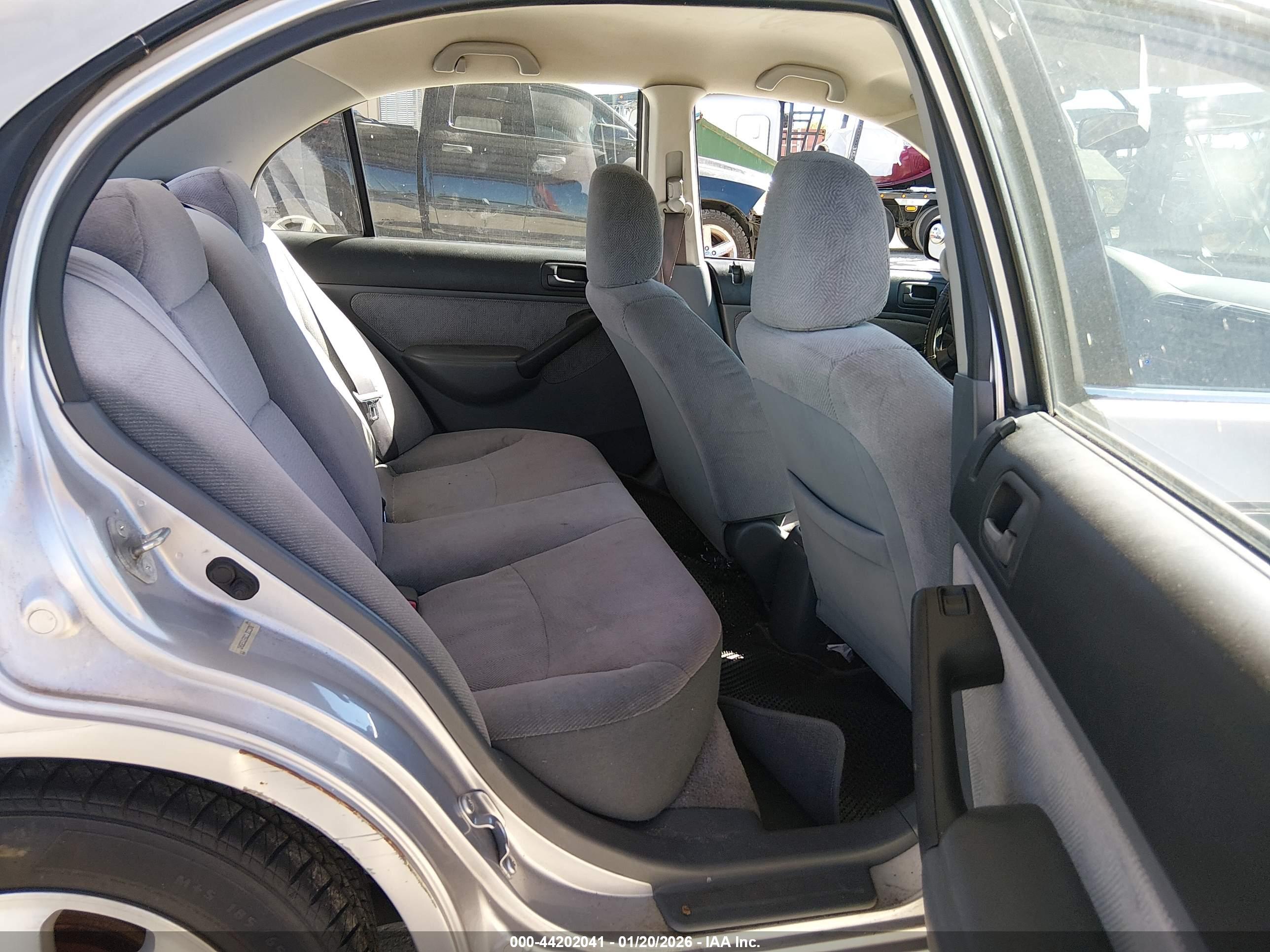 HONDA CIVIC image 8
