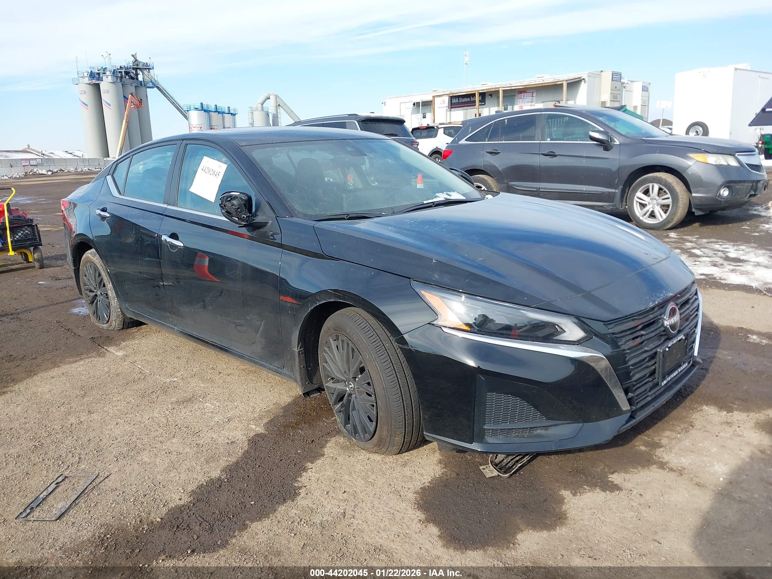 NISSAN ALTIMA image 6