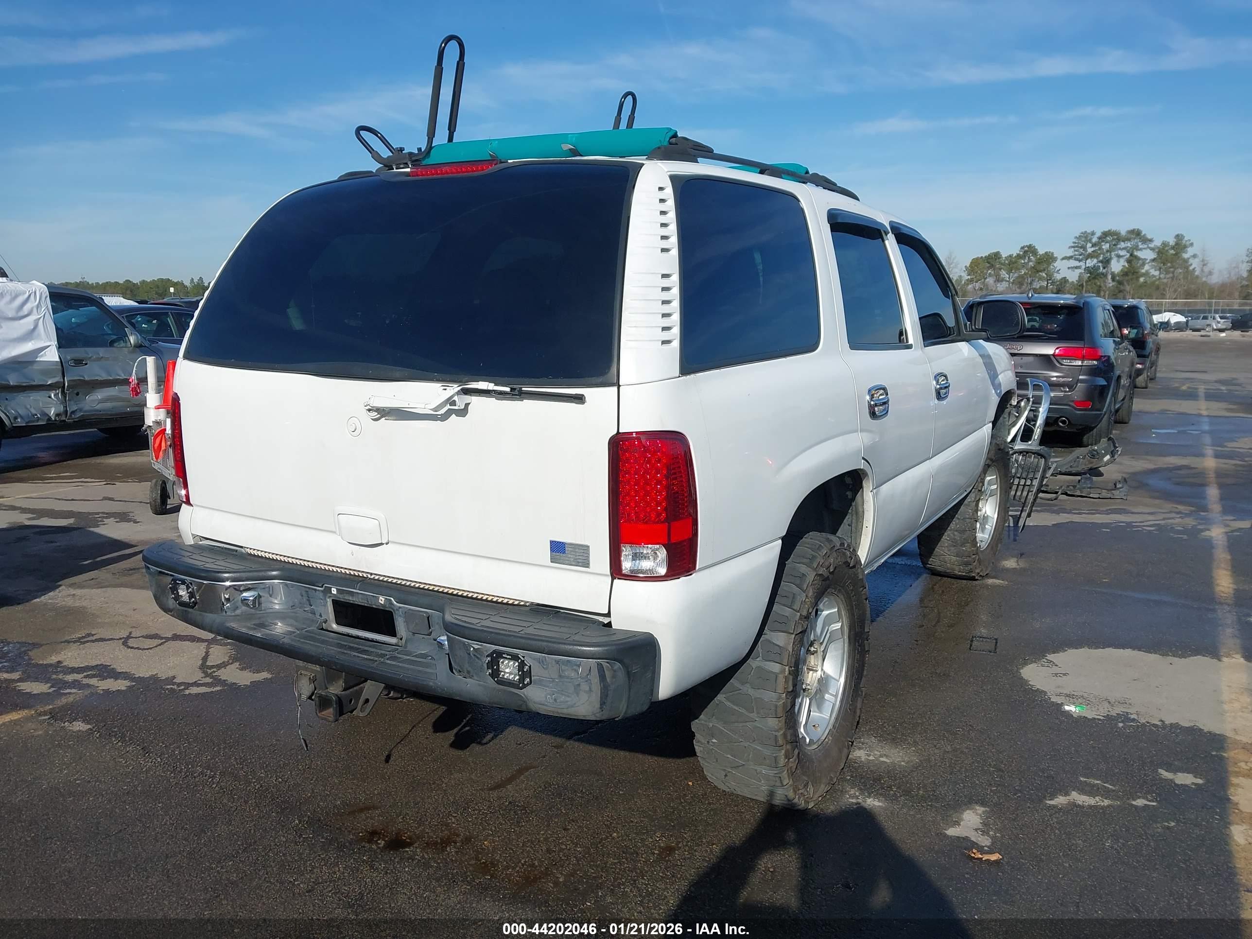 GMC YUKON image 4