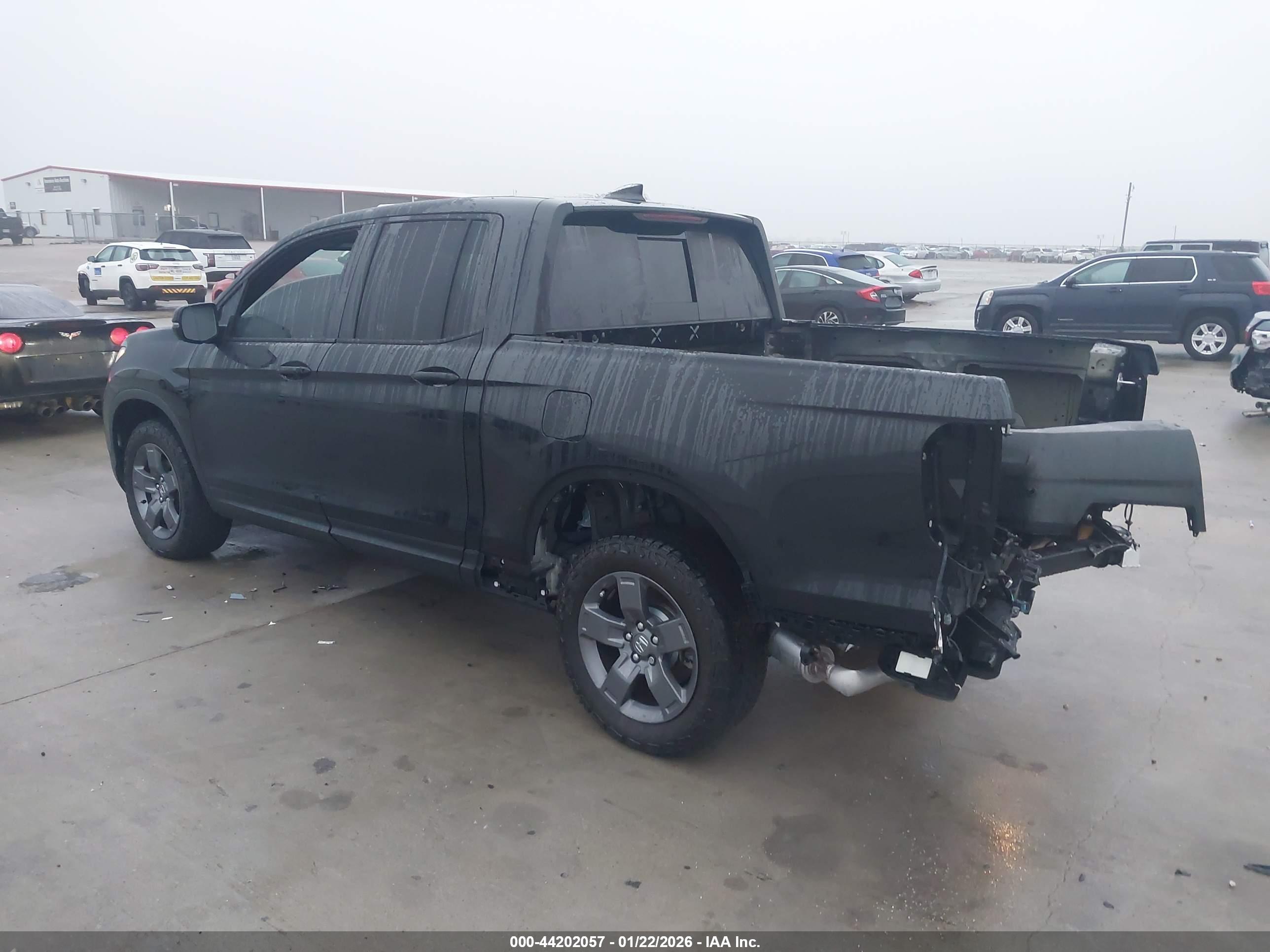 HONDA RIDGELINE image 3