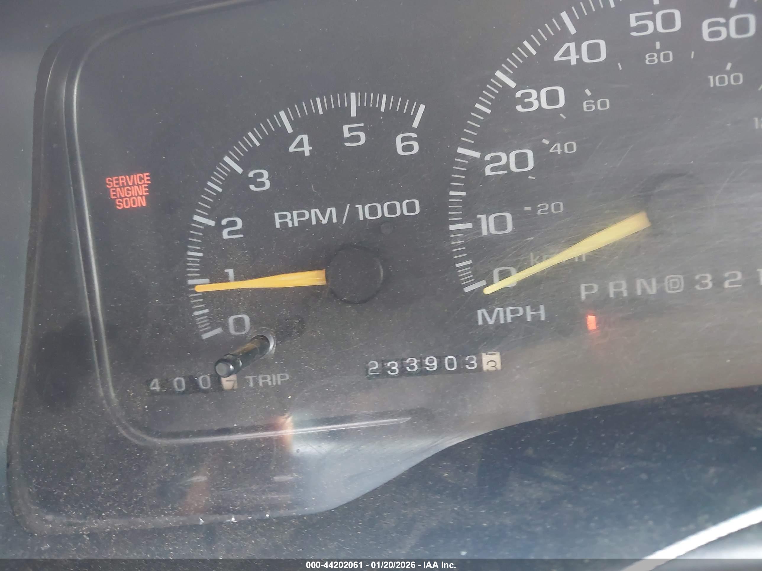 GMC SIERRA image 7