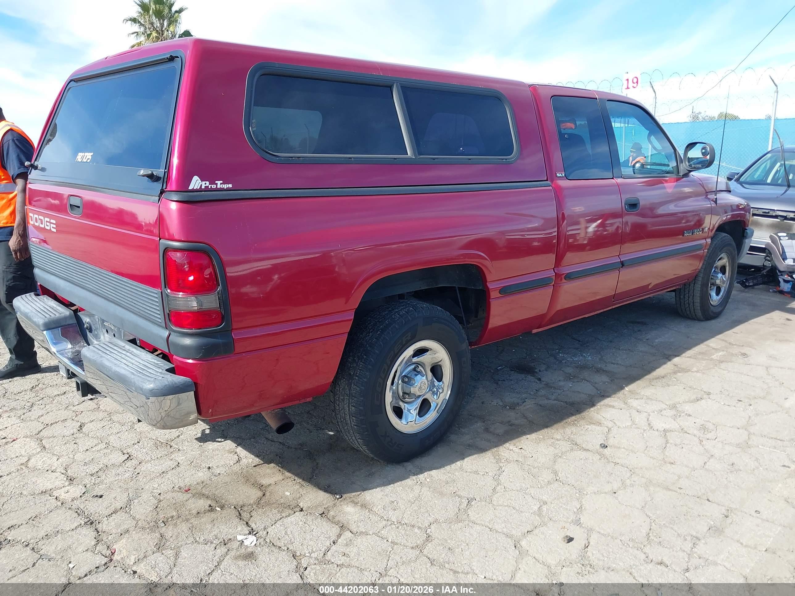 DODGE RAM image 4