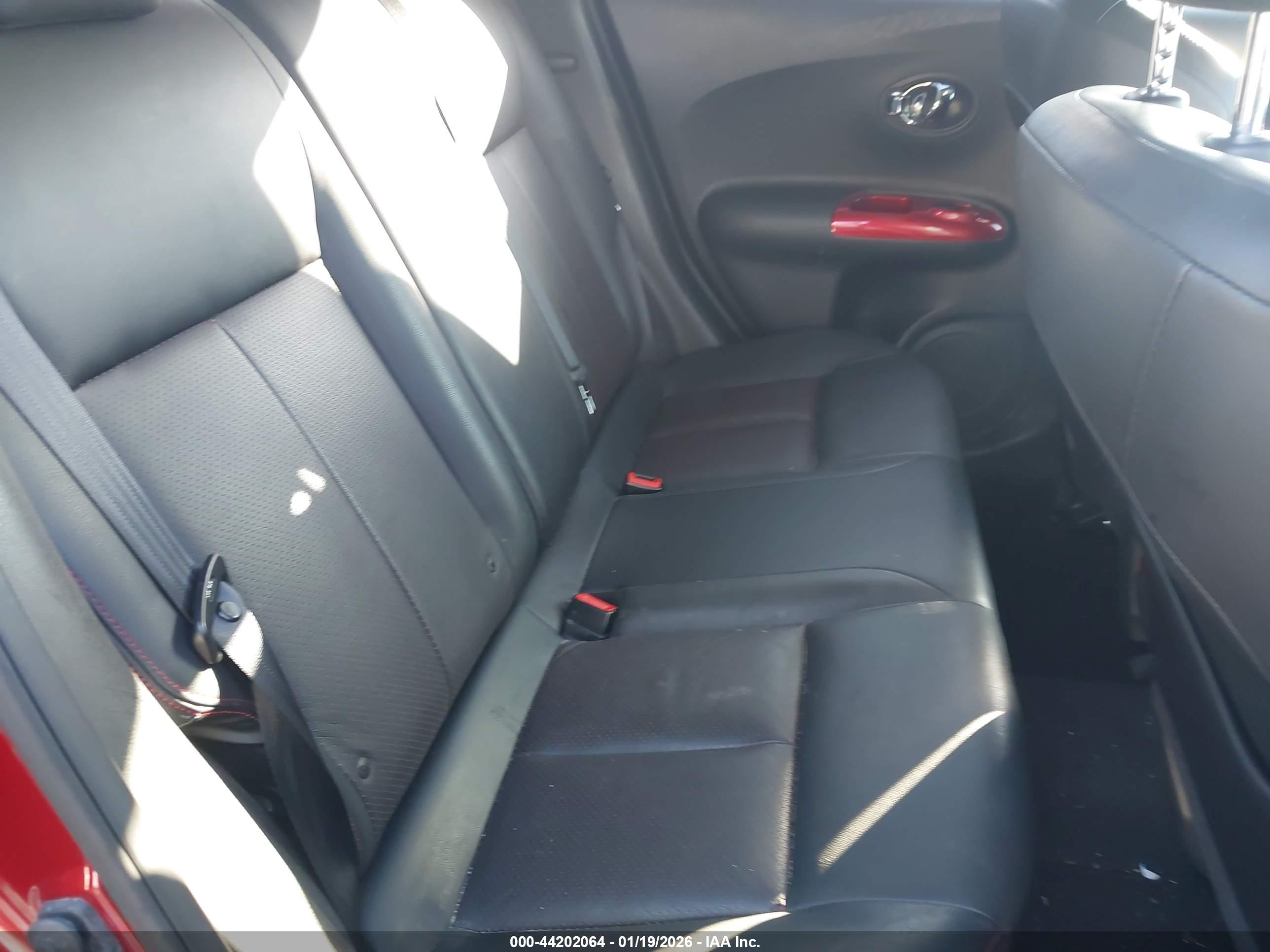NISSAN JUKE image 8