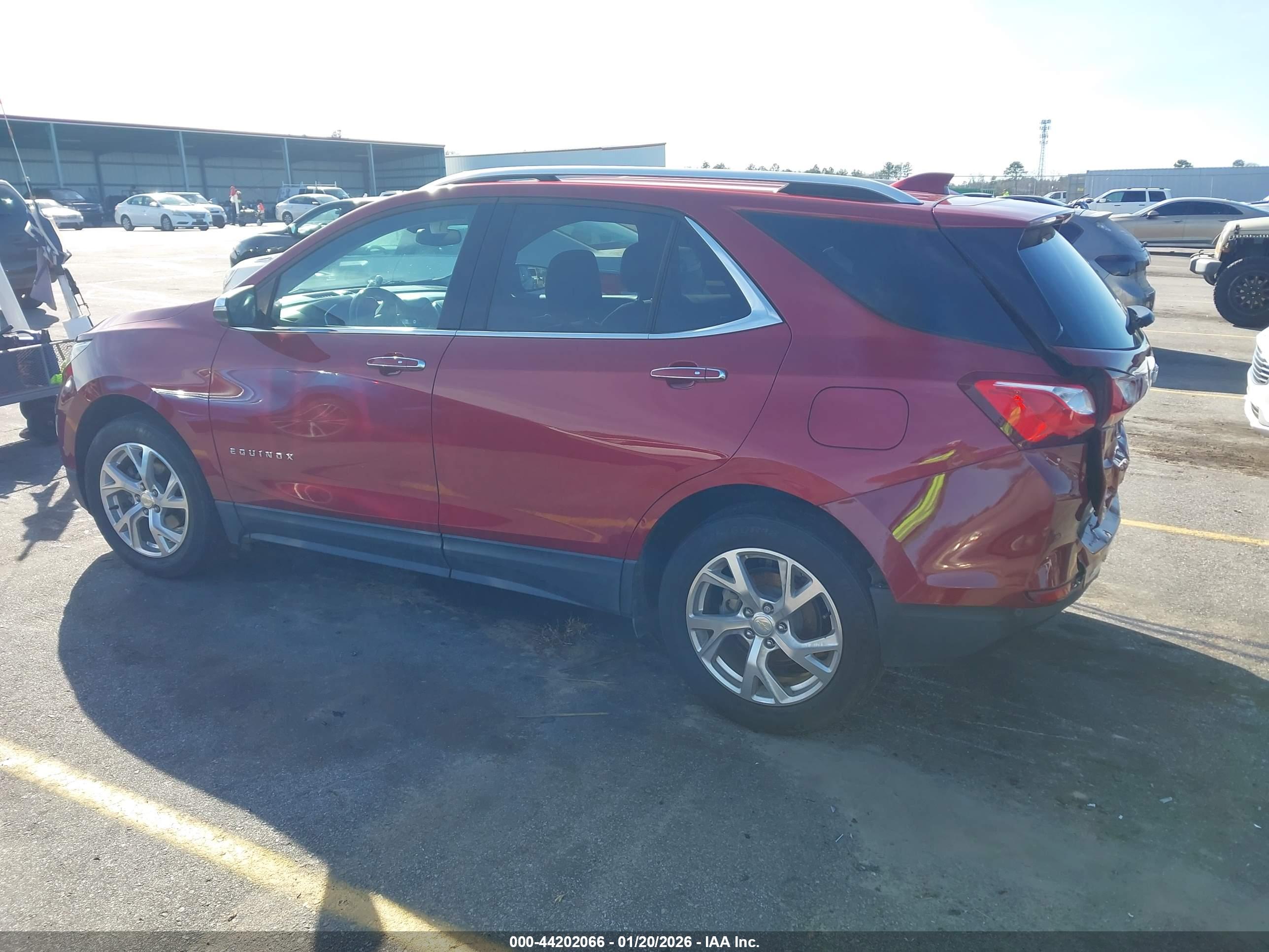 CHEVROLET EQUINOX image 3