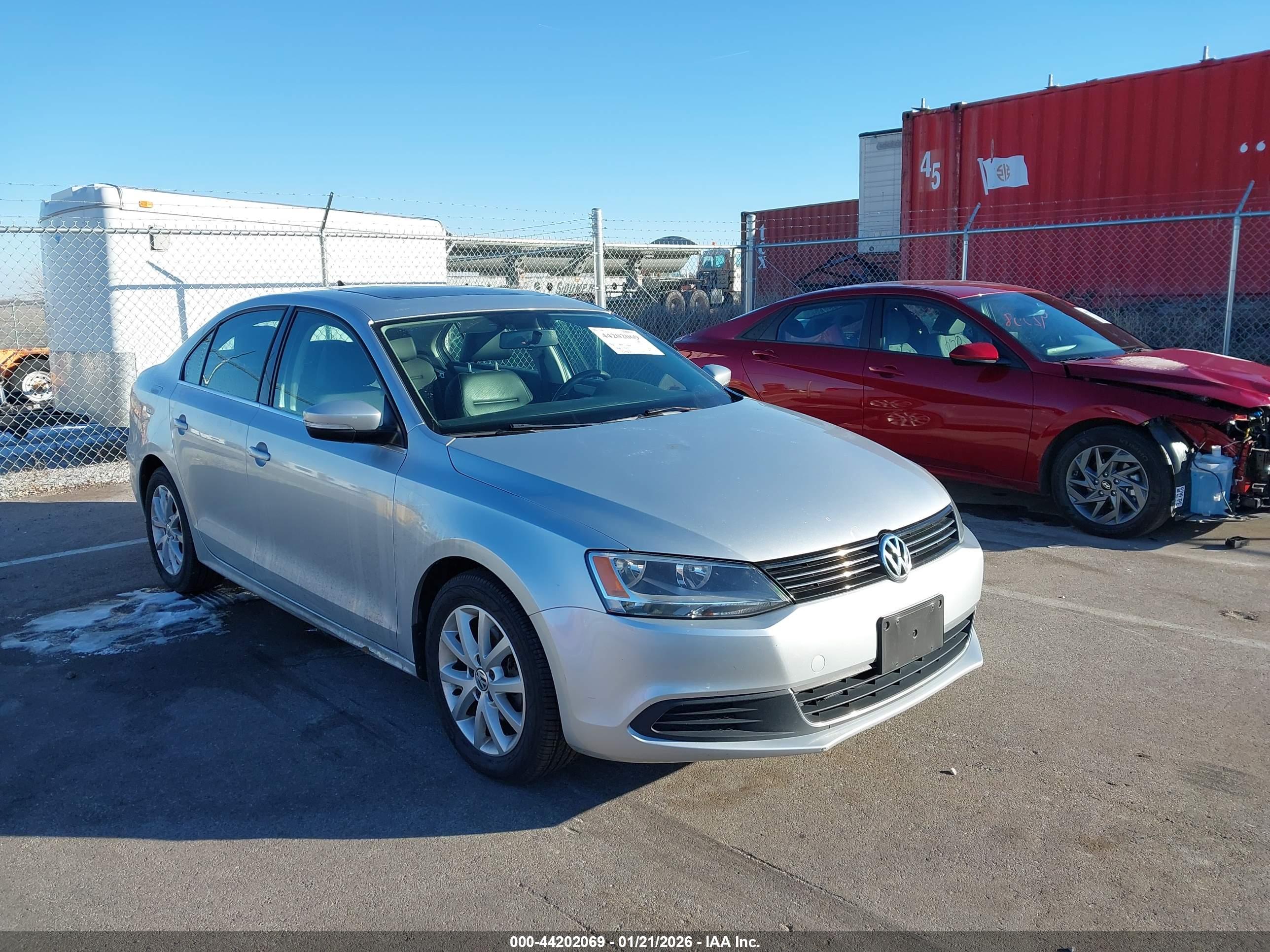 VOLKSWAGEN JETTA image 6