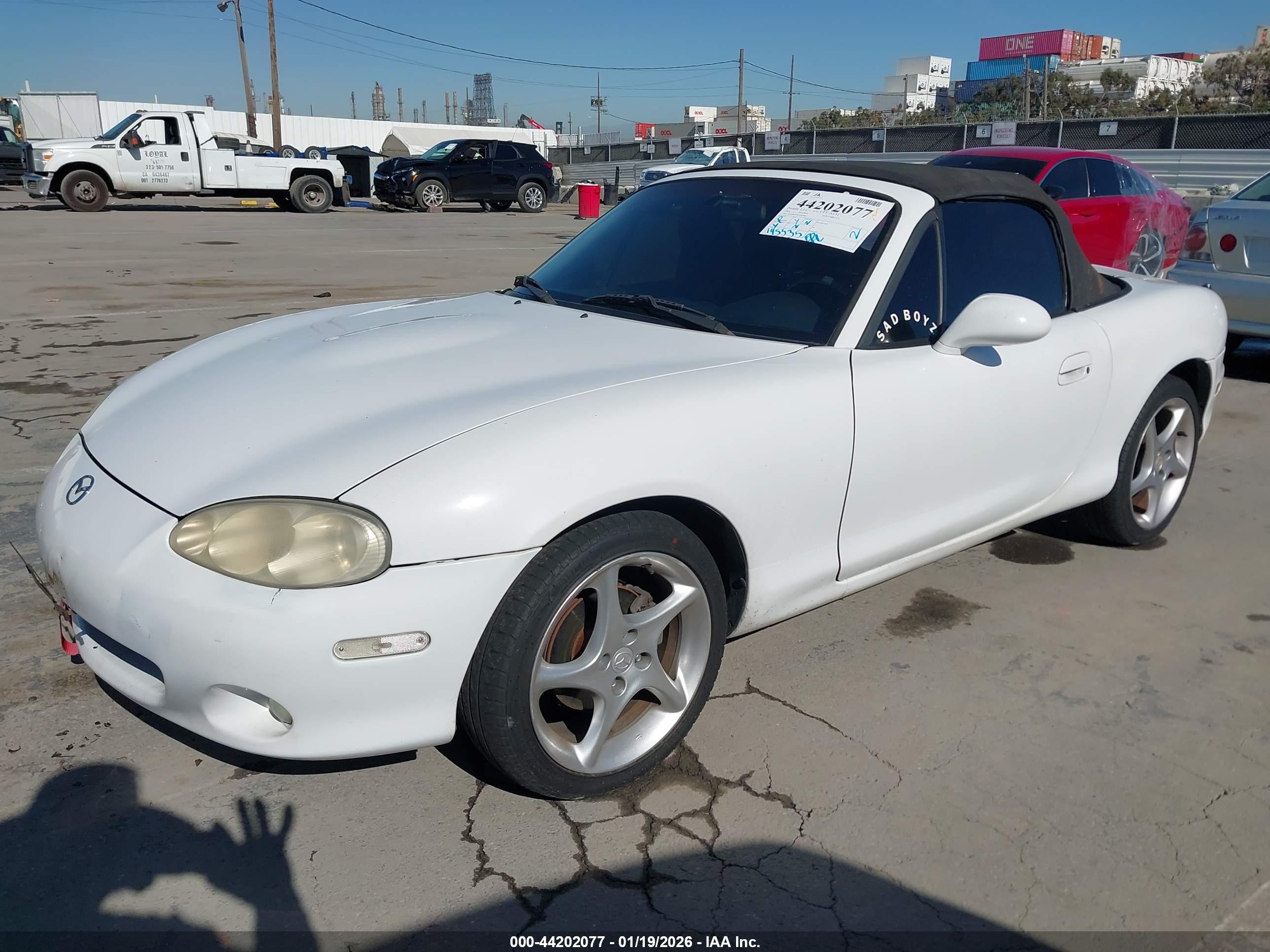 MAZDA MX-5 image 2