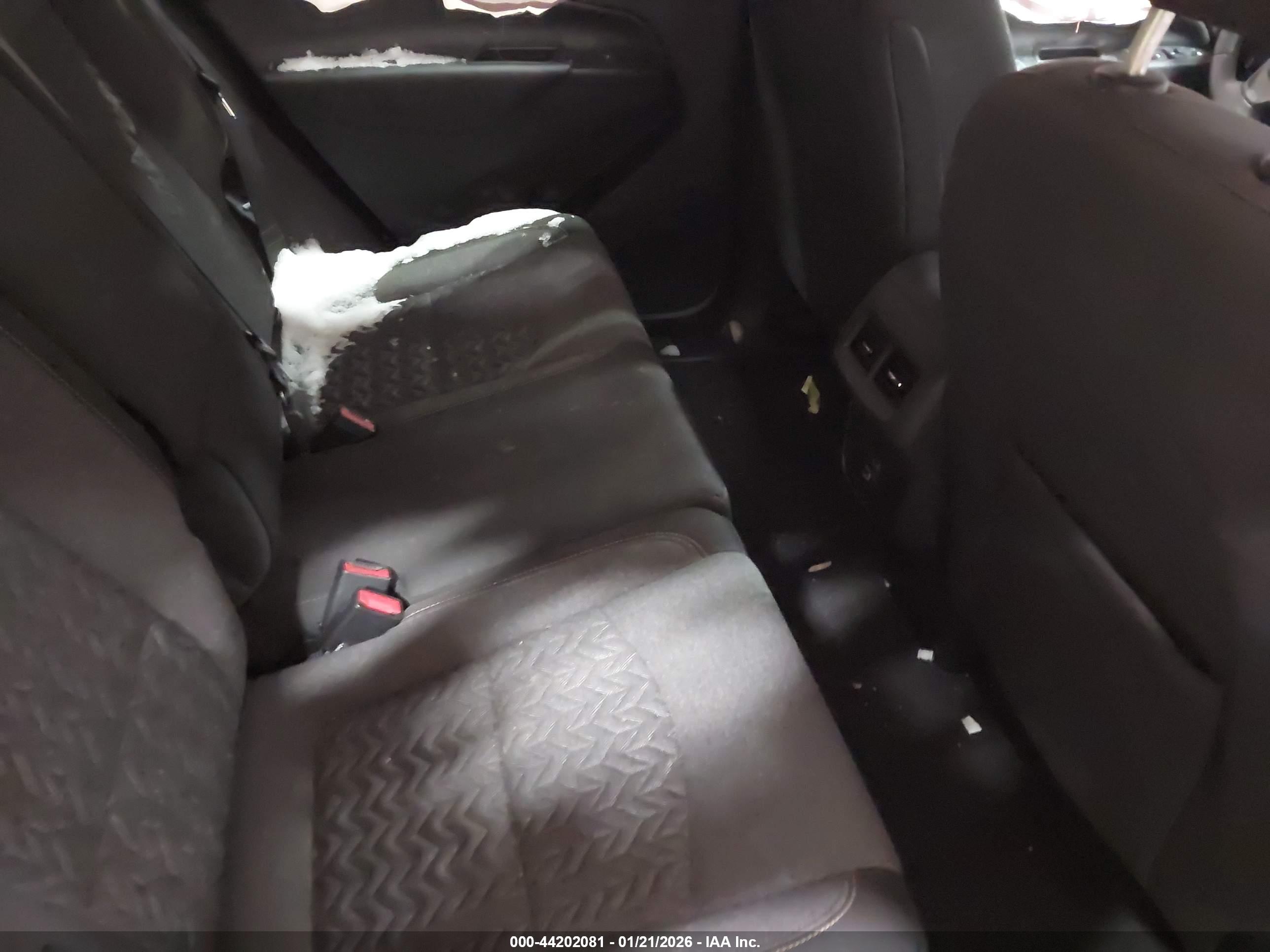 CHEVROLET EQUINOX image 8