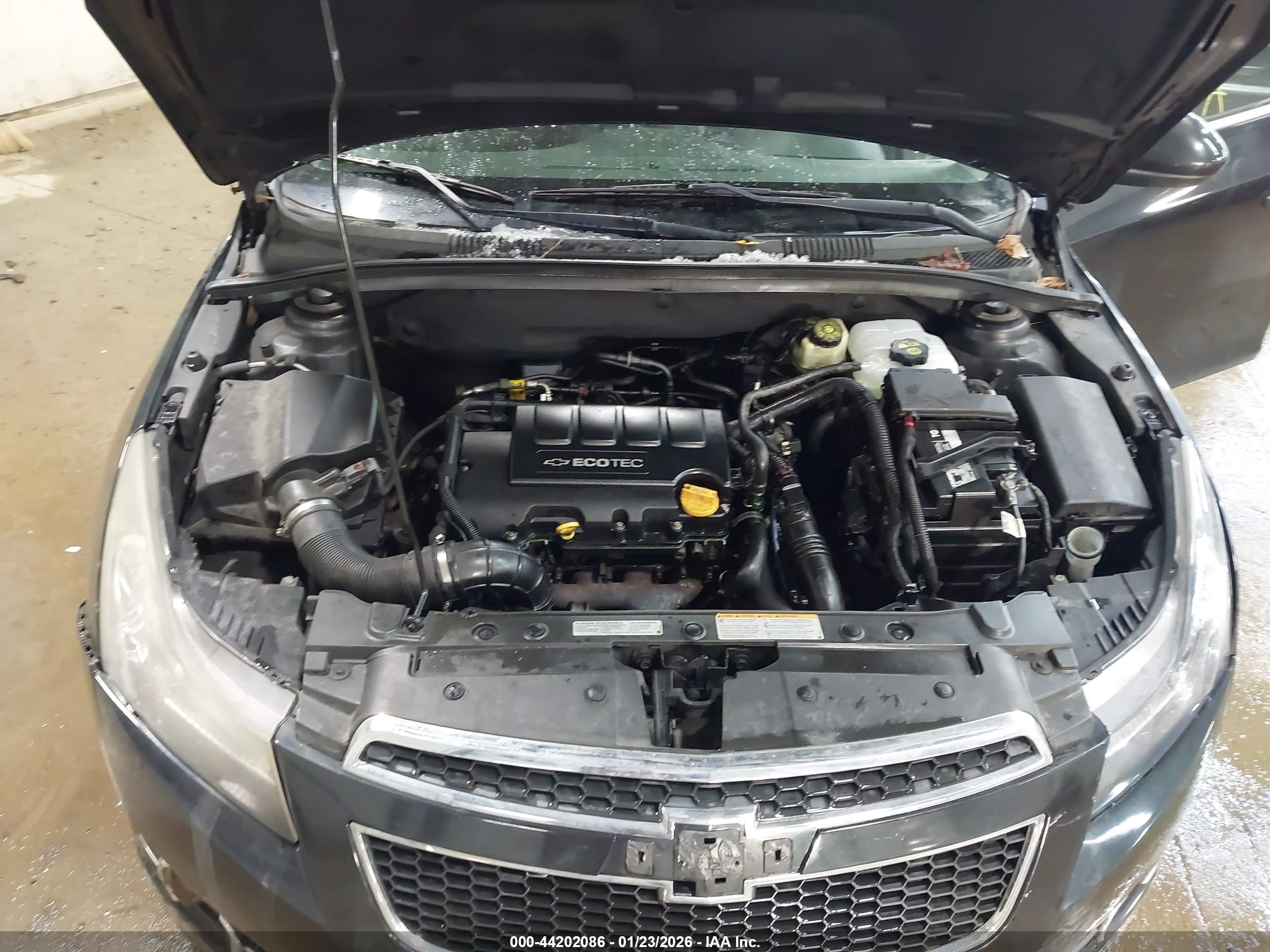CHEVROLET CRUZE image 10