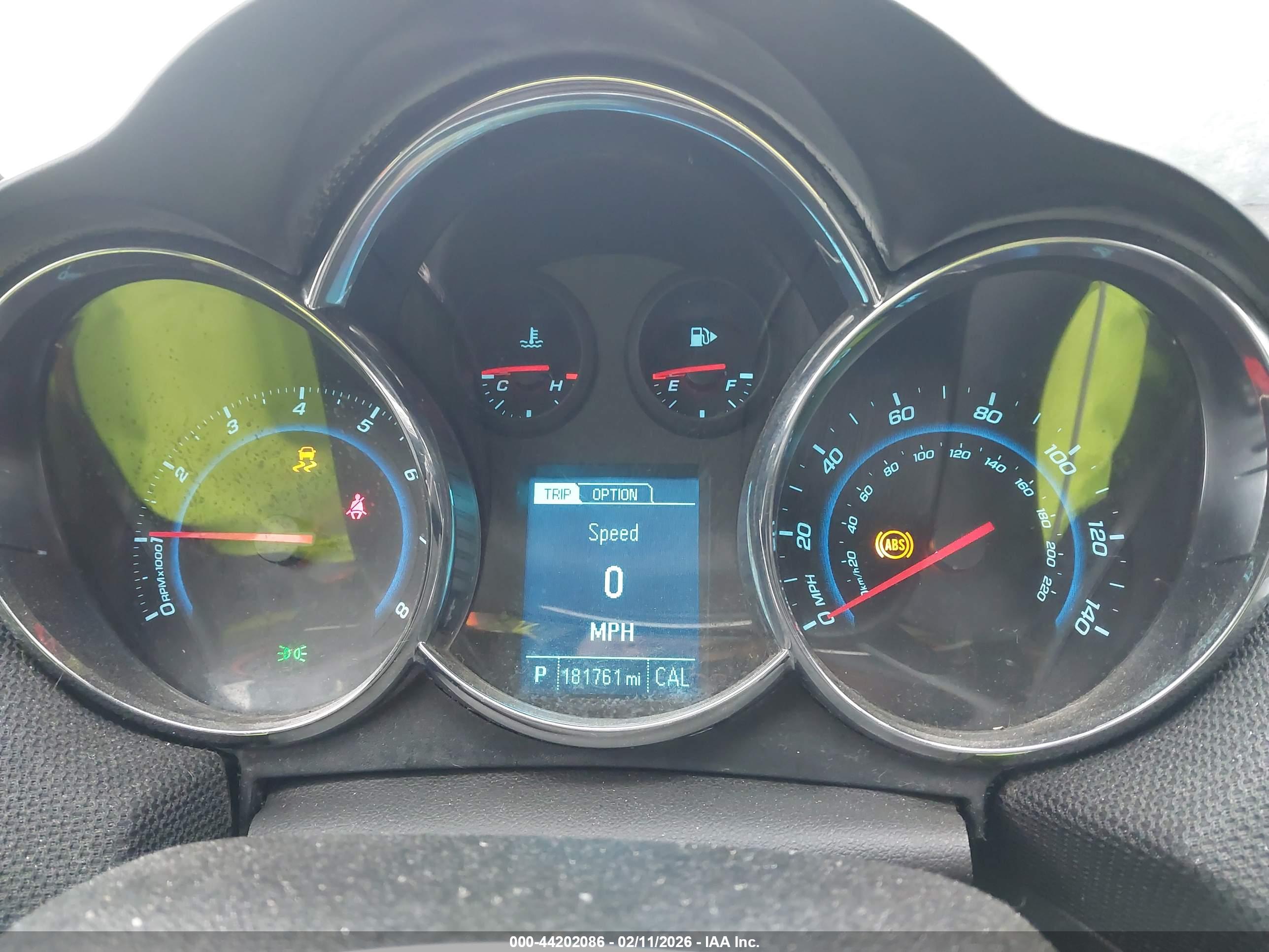 CHEVROLET CRUZE image 7