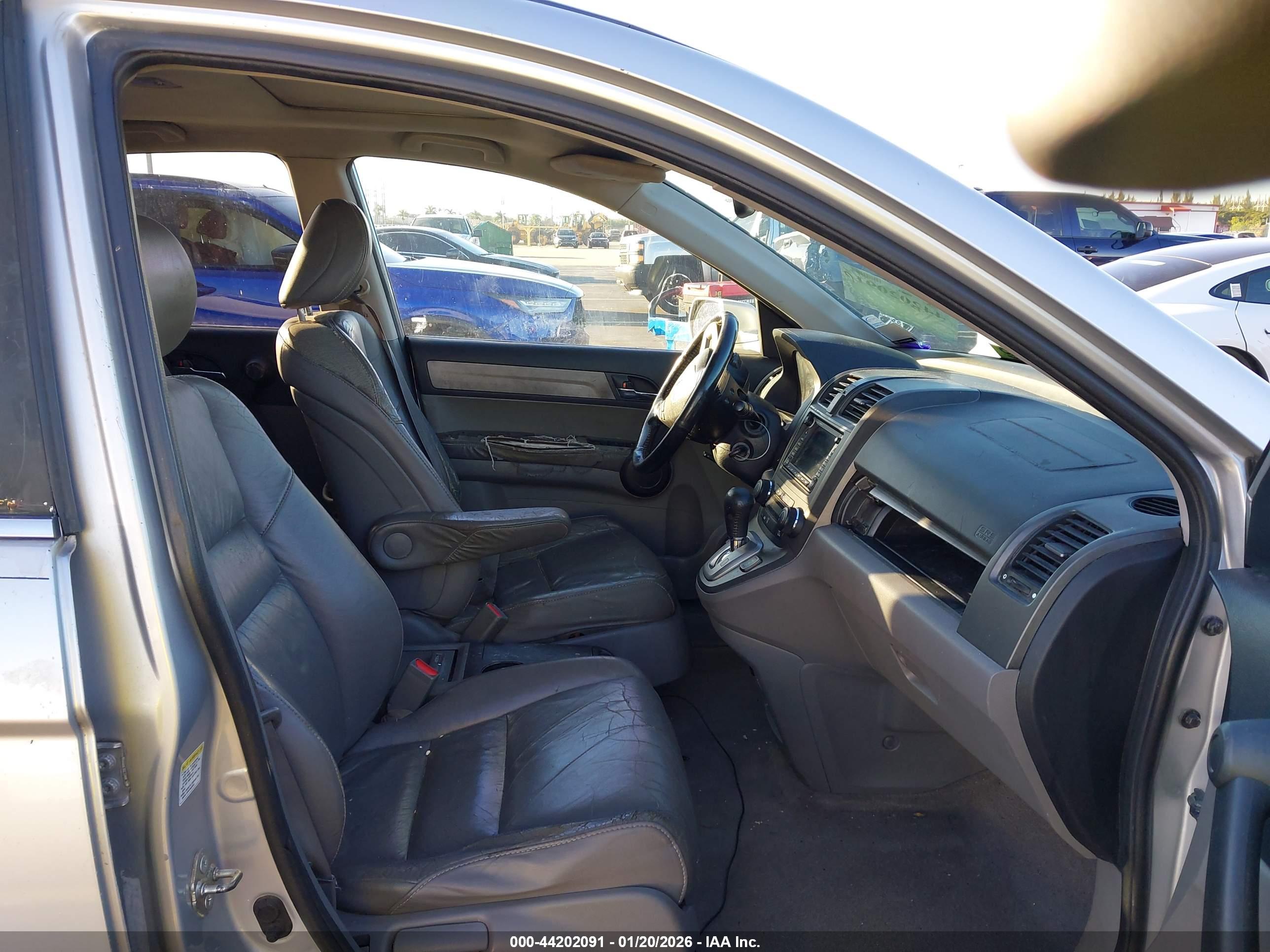 HONDA CR-V image 5