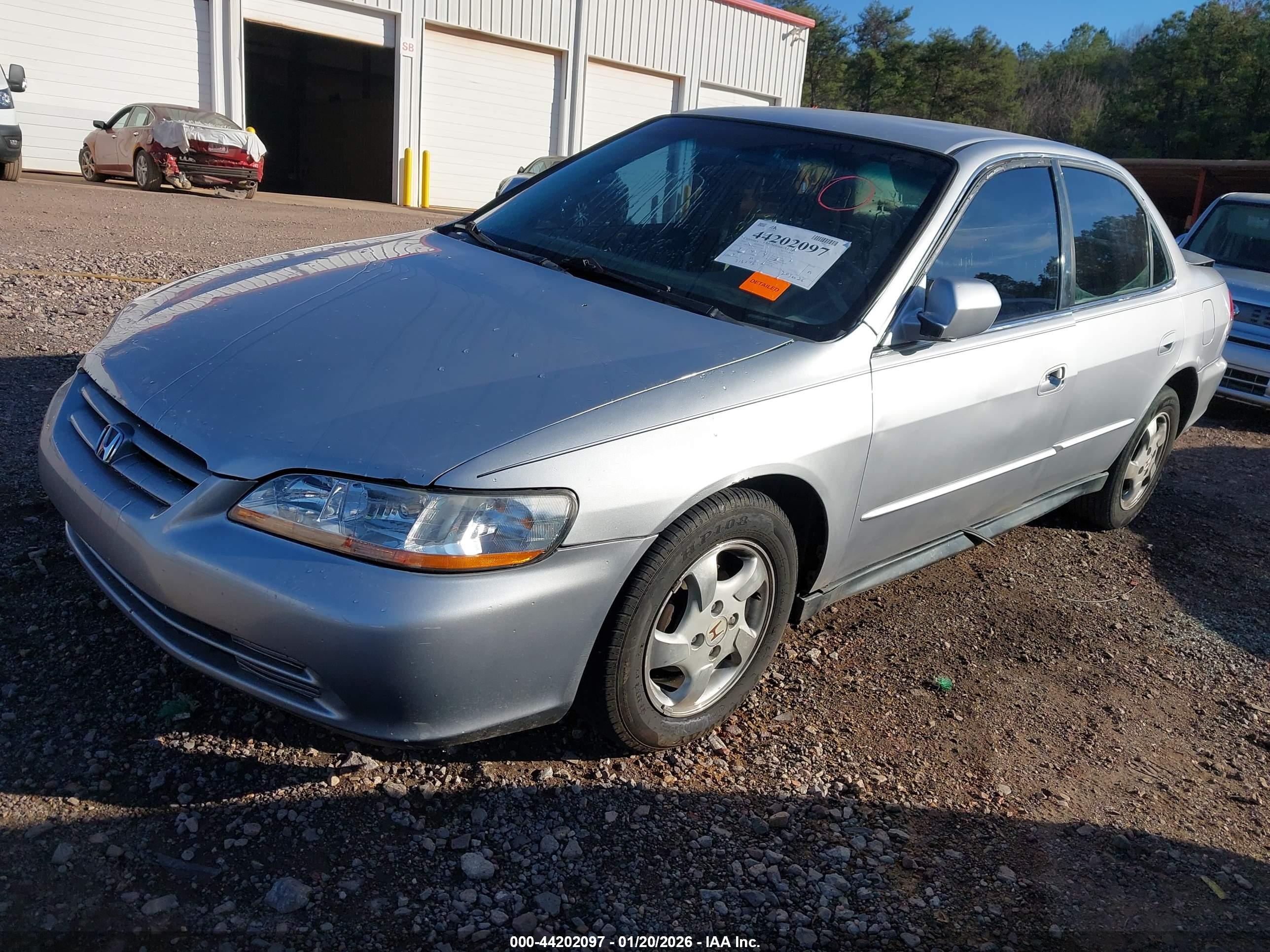 HONDA ACCORD image 2