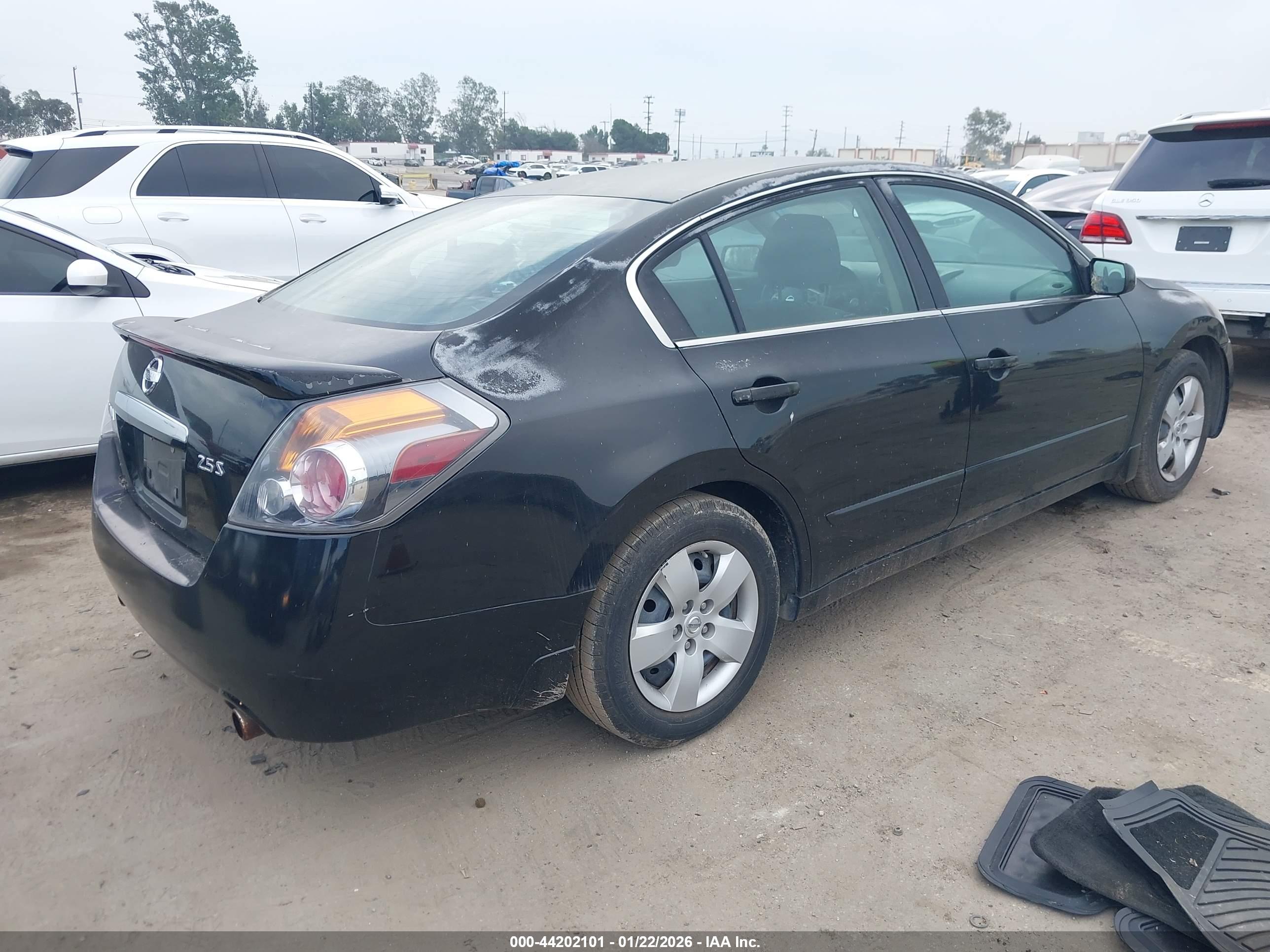NISSAN ALTIMA image 4