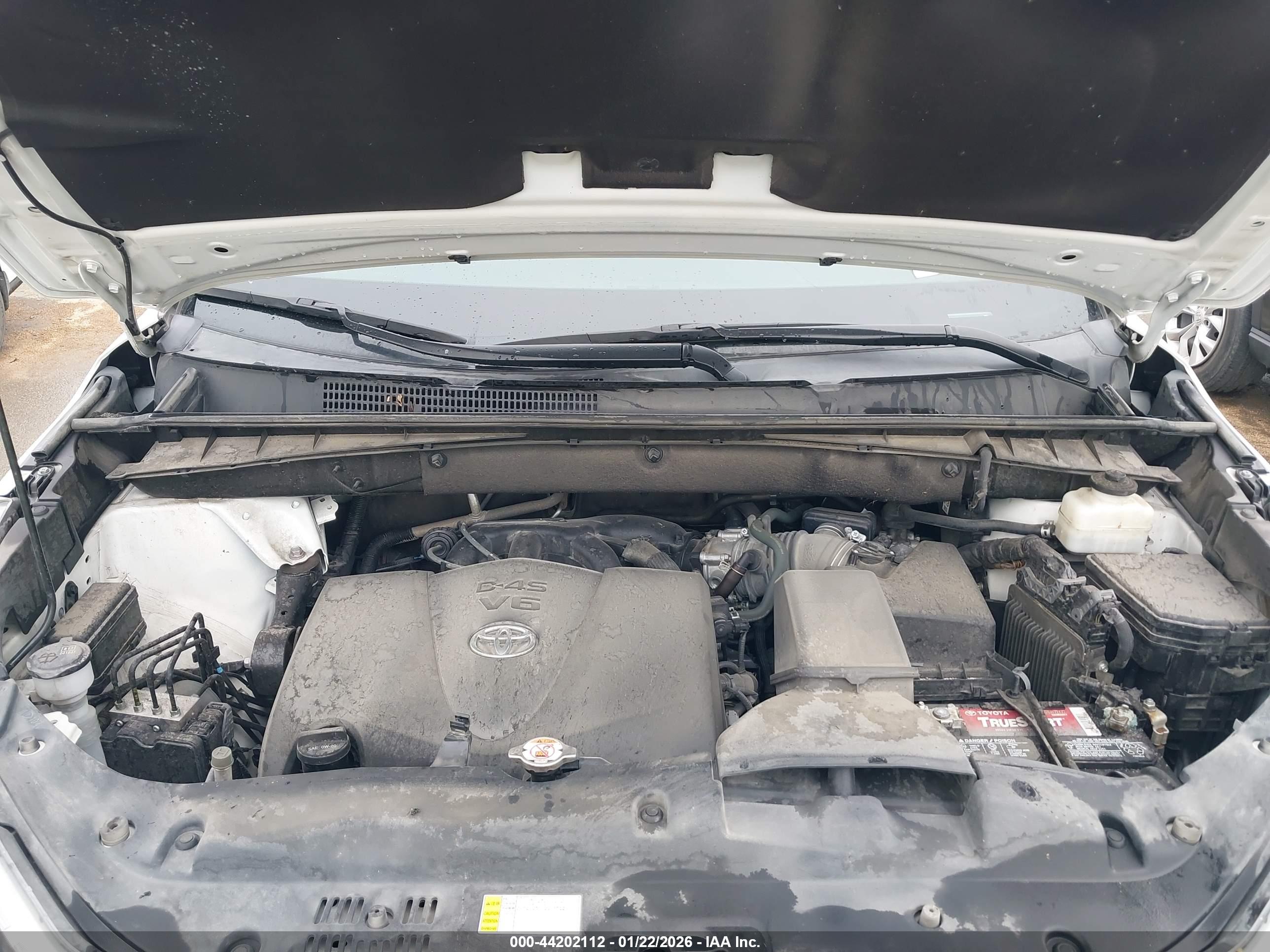 TOYOTA HIGHLANDER image 10
