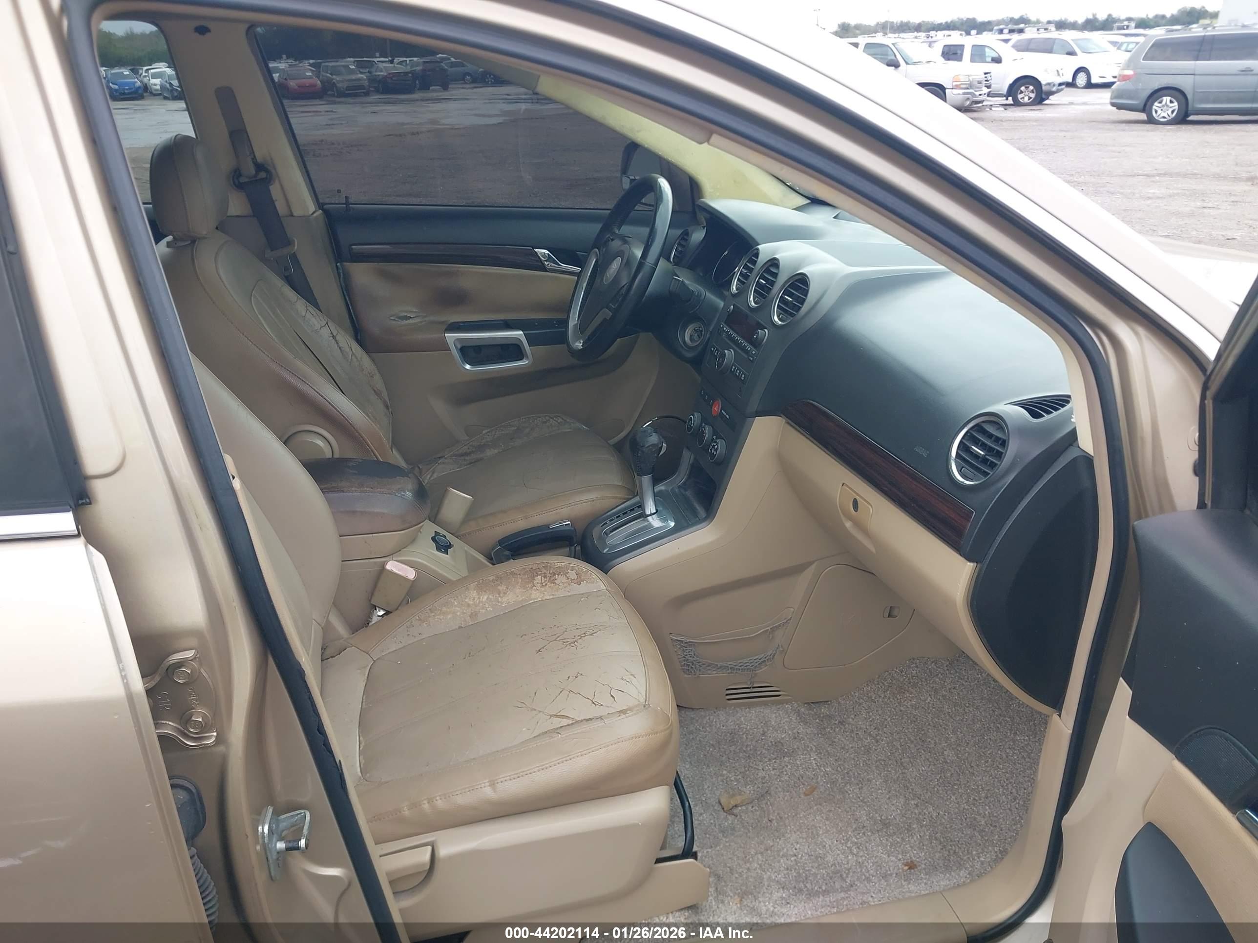SATURN VUE image 5