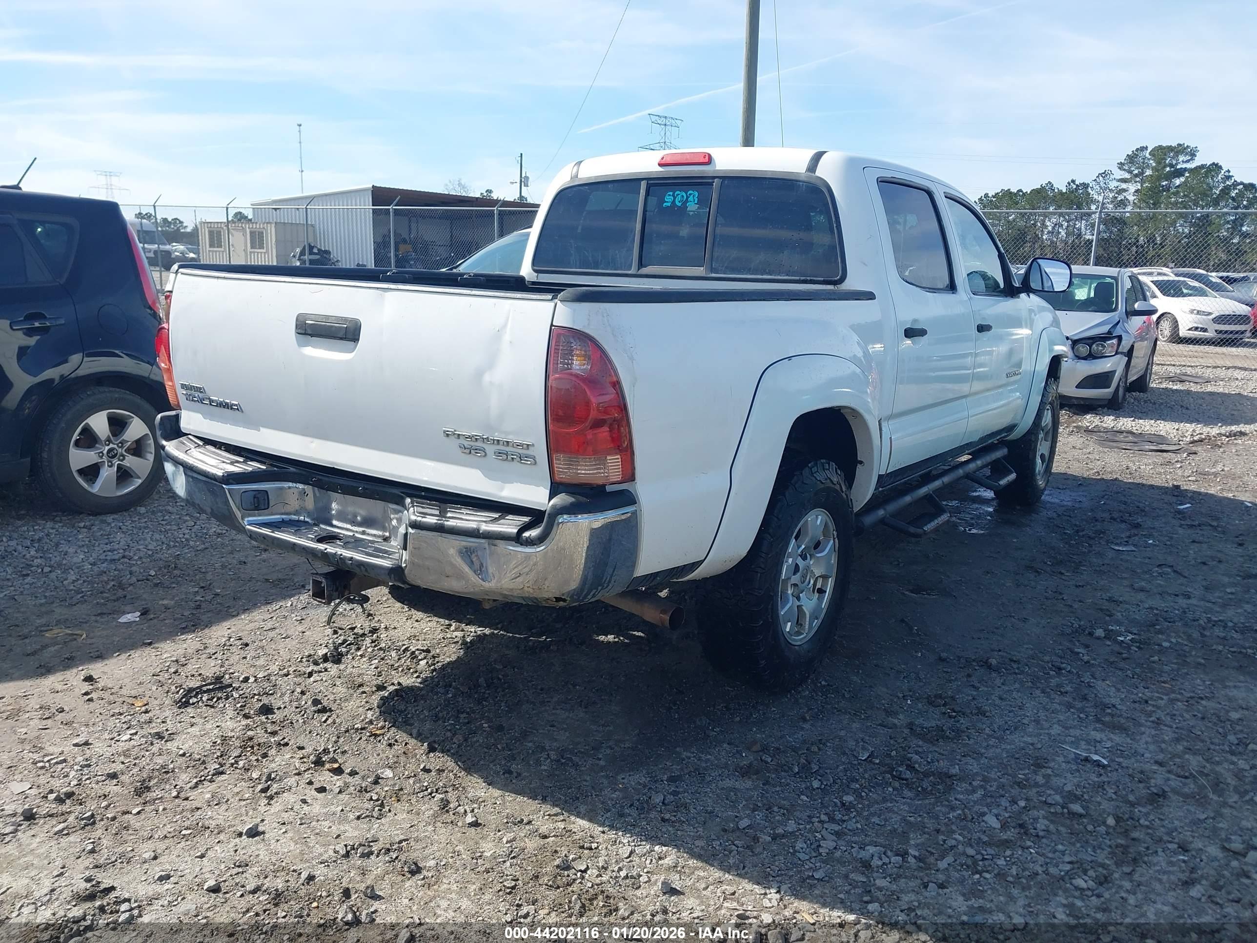 TOYOTA TACOMA image 4