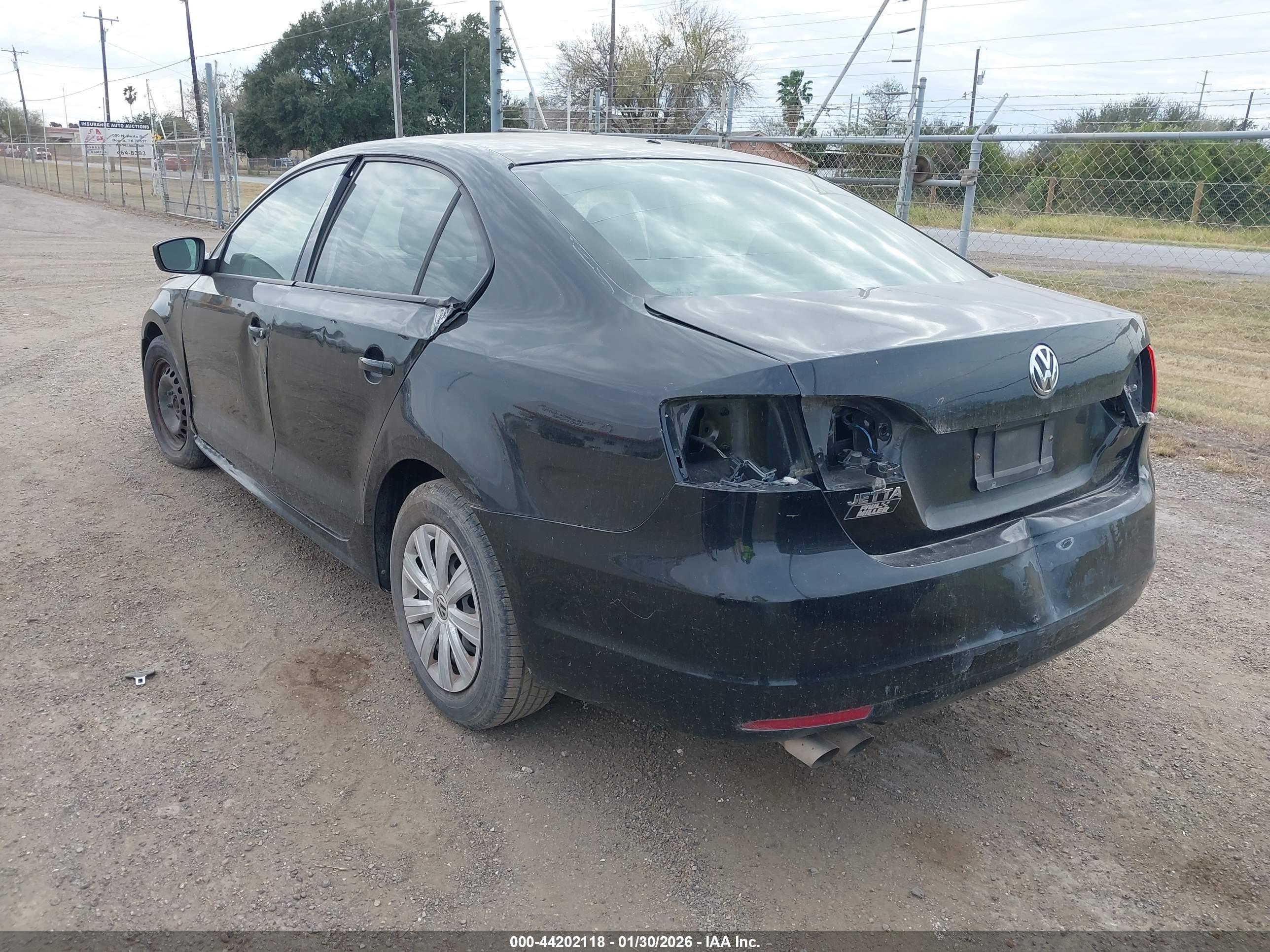 VOLKSWAGEN JETTA image 3