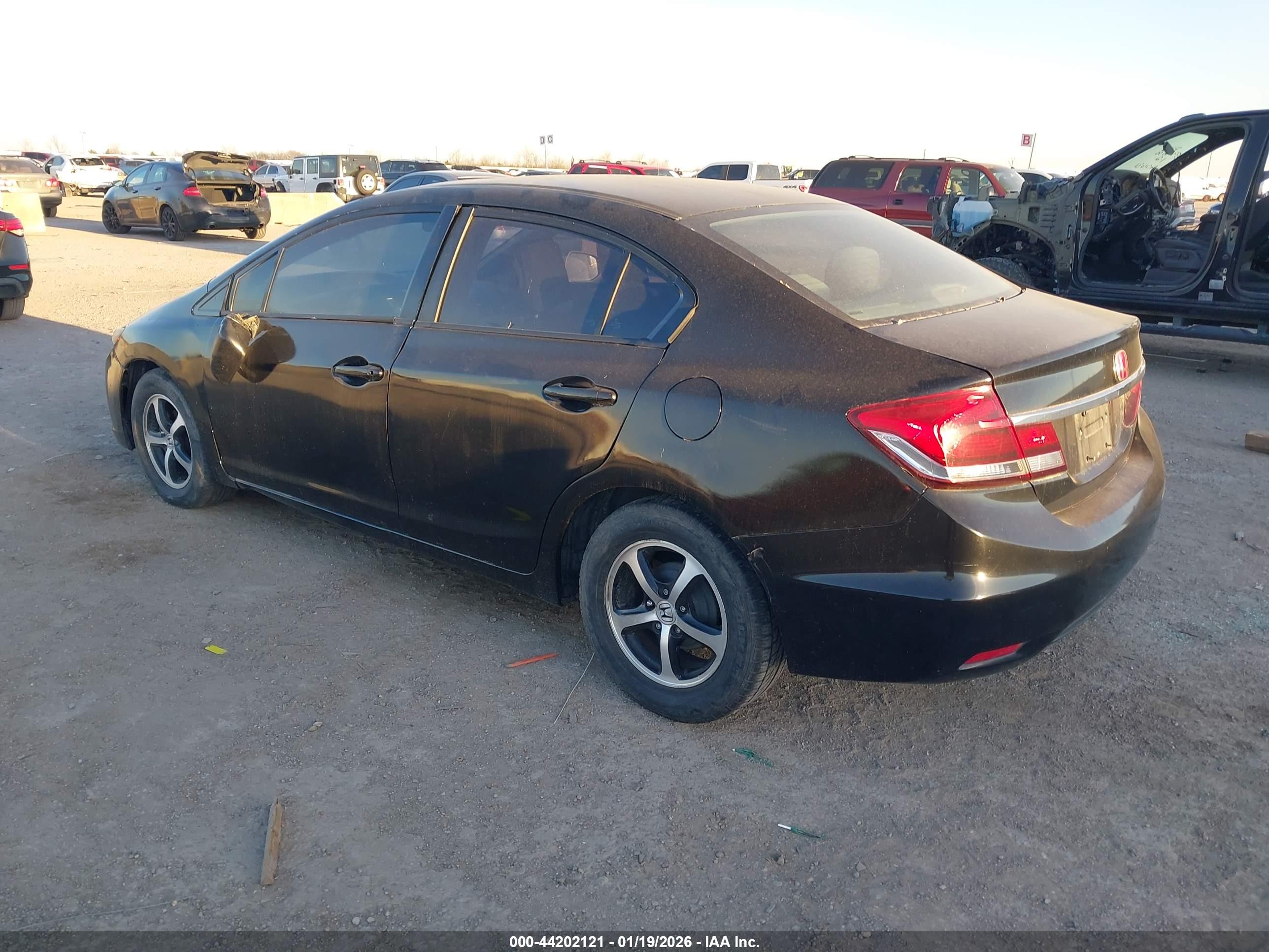 HONDA CIVIC image 3