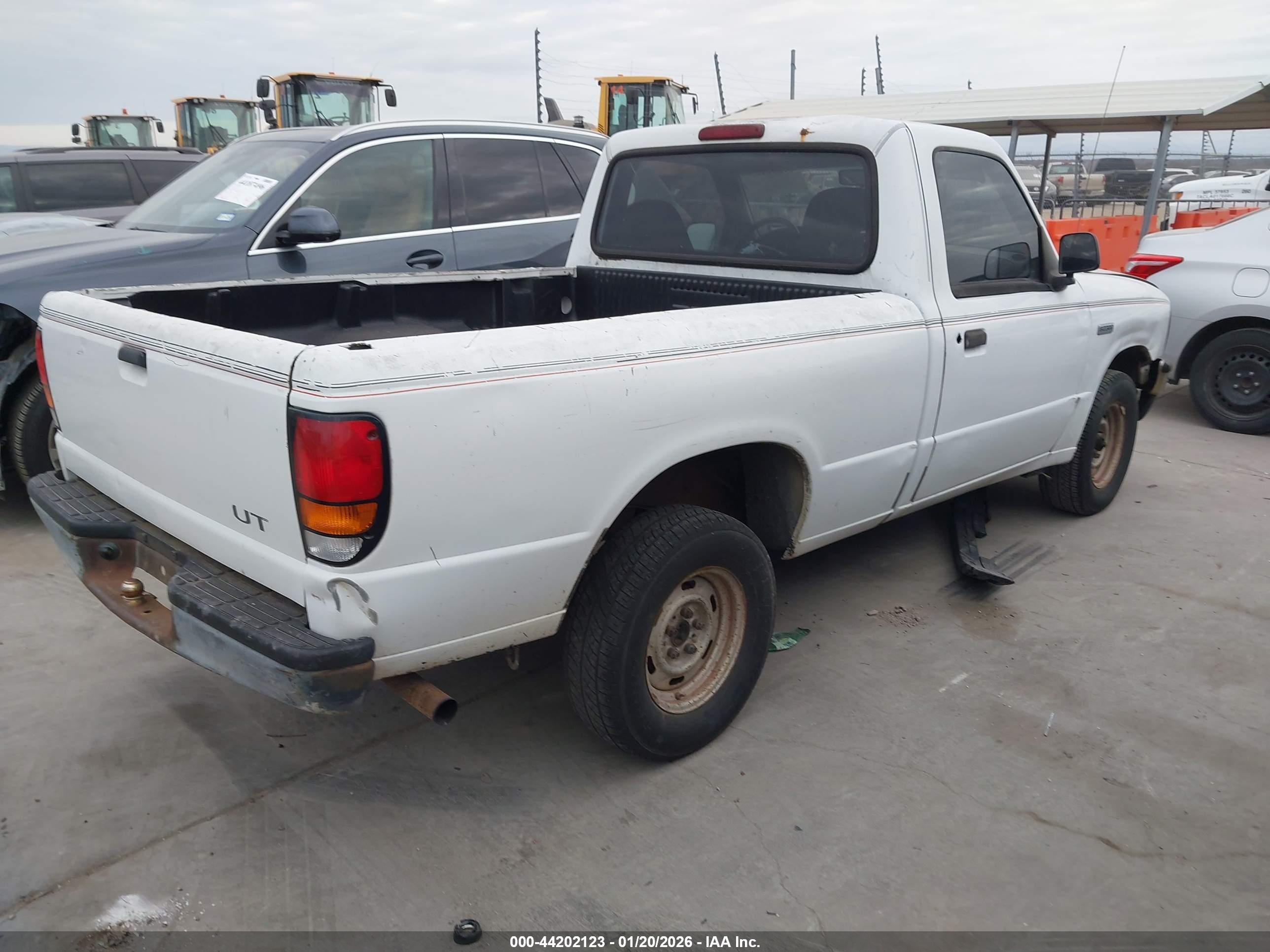 MAZDA B2300 image 4