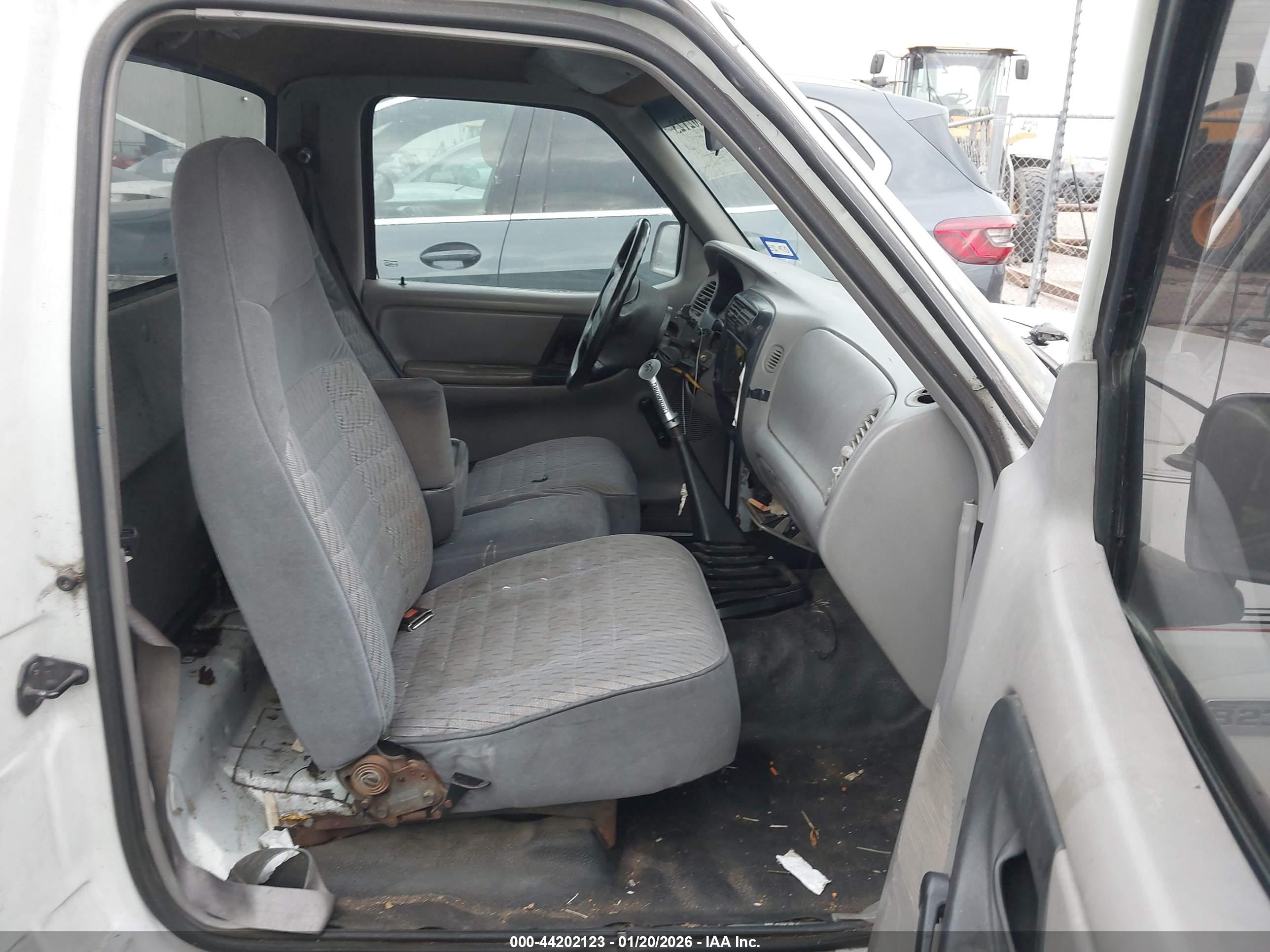 MAZDA B2300 image 5